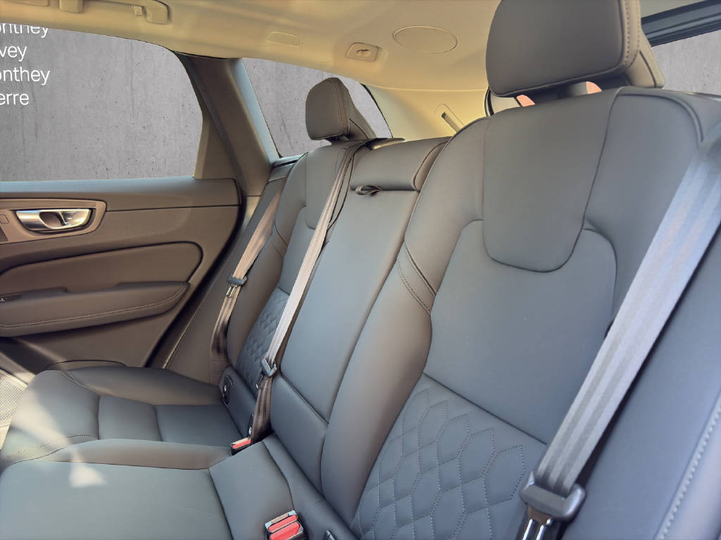 Image VOLVO XC60 XC60 2.0 T6 TE Ultra Dark eAWD