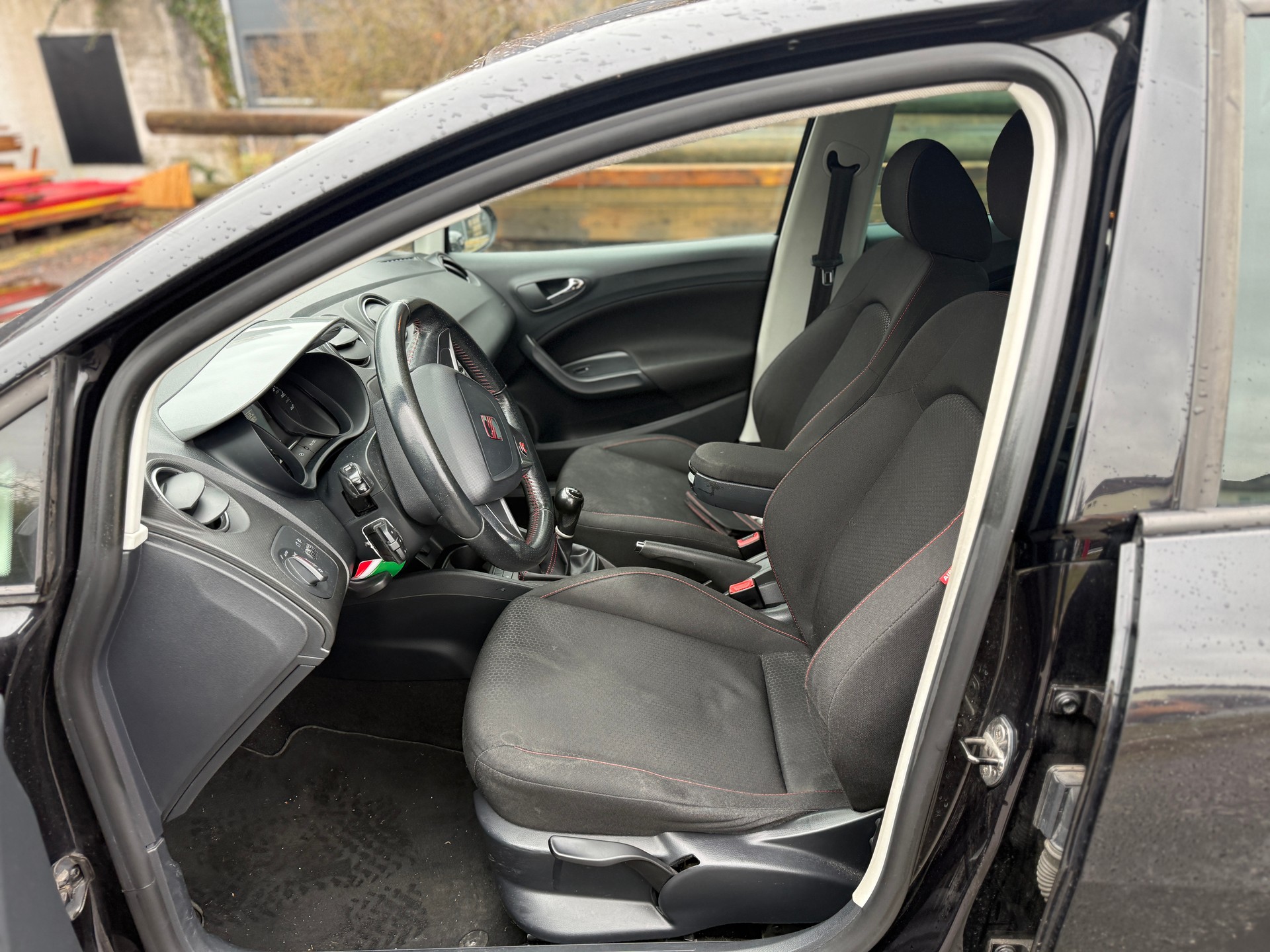 SEAT Ibiza 1.2 TSI FR-image-9