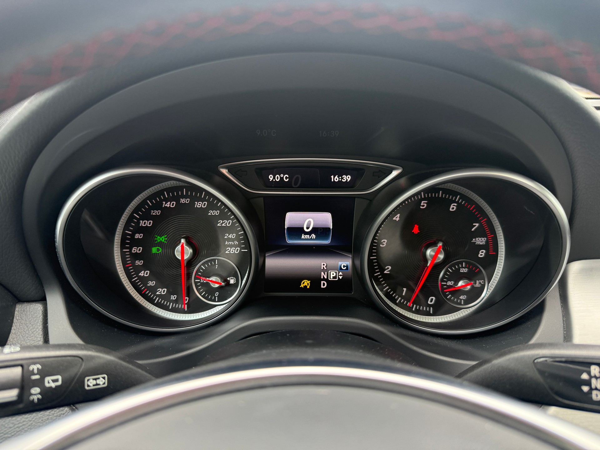 MERCEDES-BENZ GLA 250 AMG Line 4Matic 7G-DCT *TOPZUSTAND* SEHR GEPFLEGT*-image-21