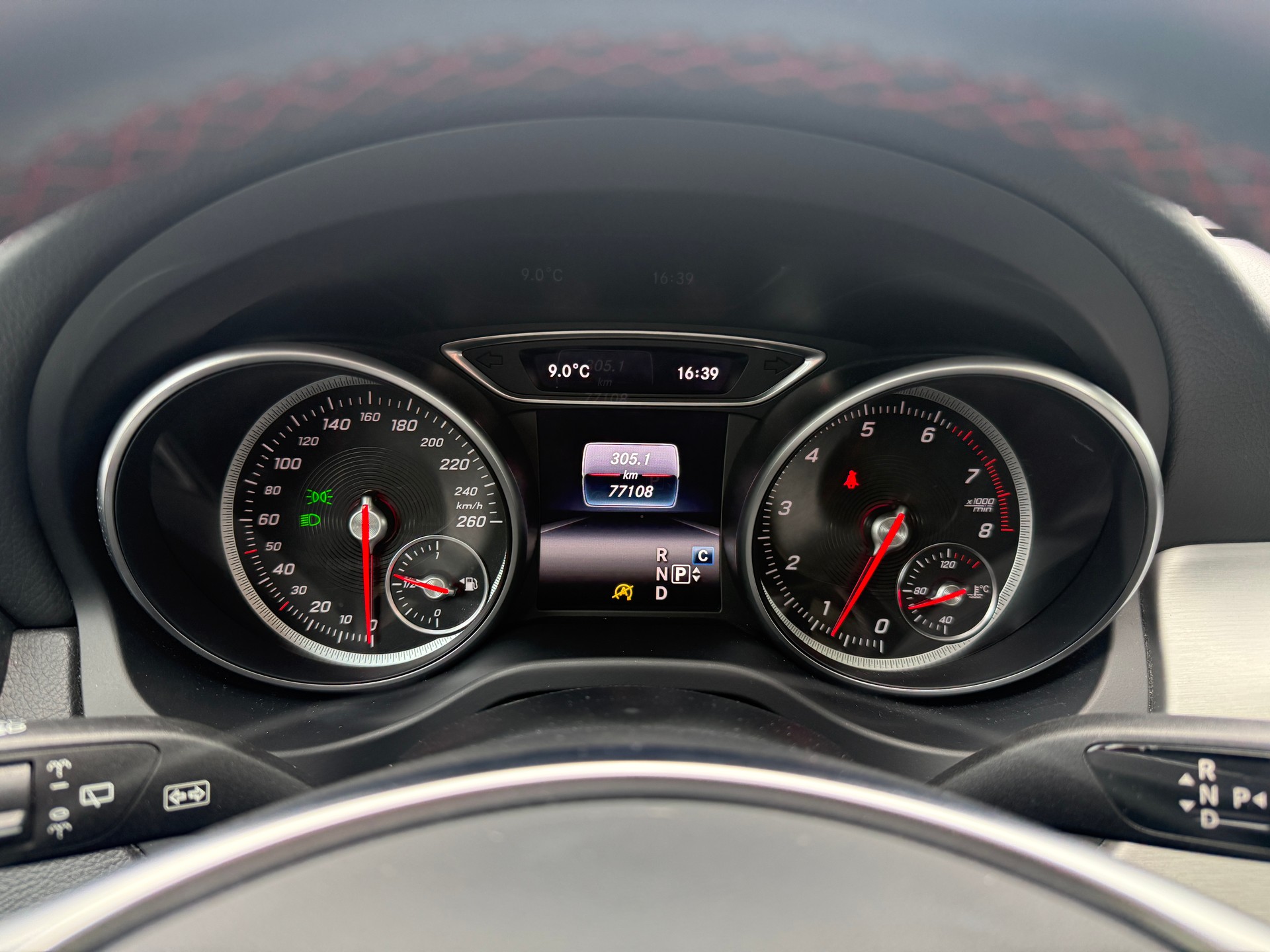MERCEDES-BENZ GLA 250 AMG Line 4Matic 7G-DCT *TOPZUSTAND* SEHR GEPFLEGT*-image-20