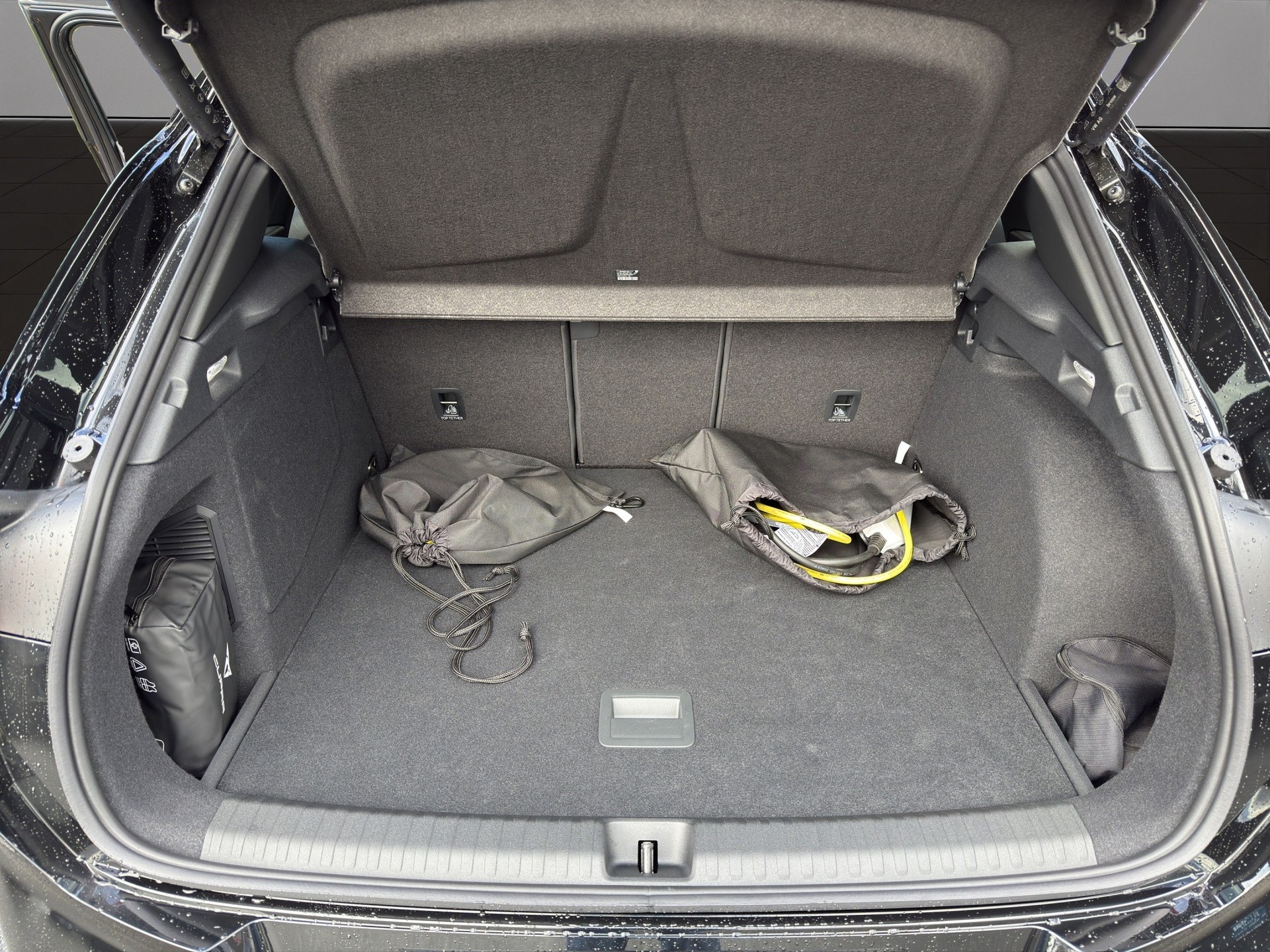 CUPRA Terramar 1.5 eHybrid DSG VZ-image-8