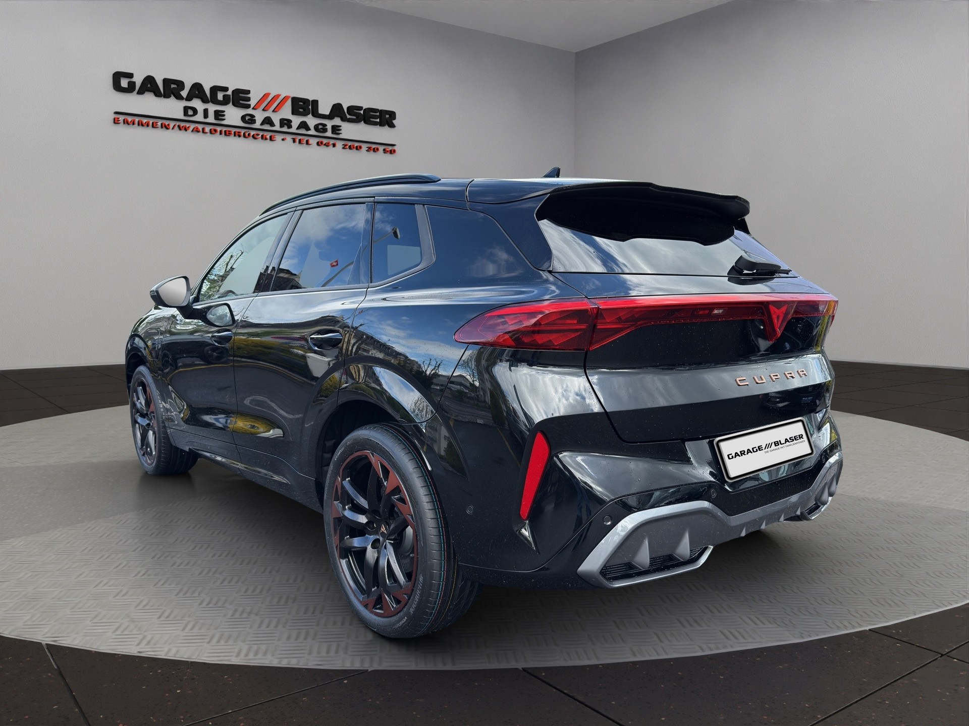CUPRA Terramar 1.5 eHybrid DSG VZ-image-2