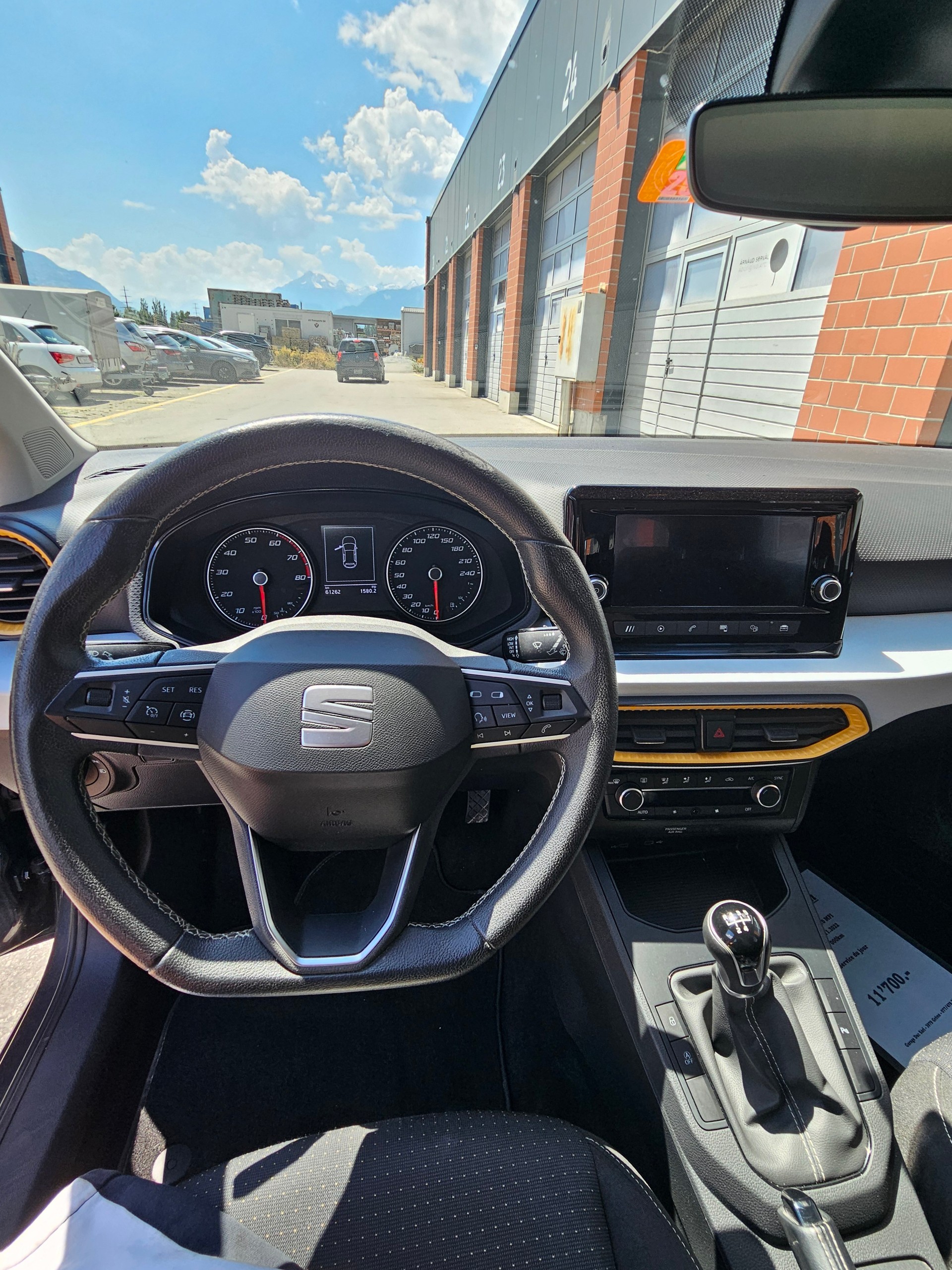 SEAT IBIZA 1.0 MPi Style-image-4