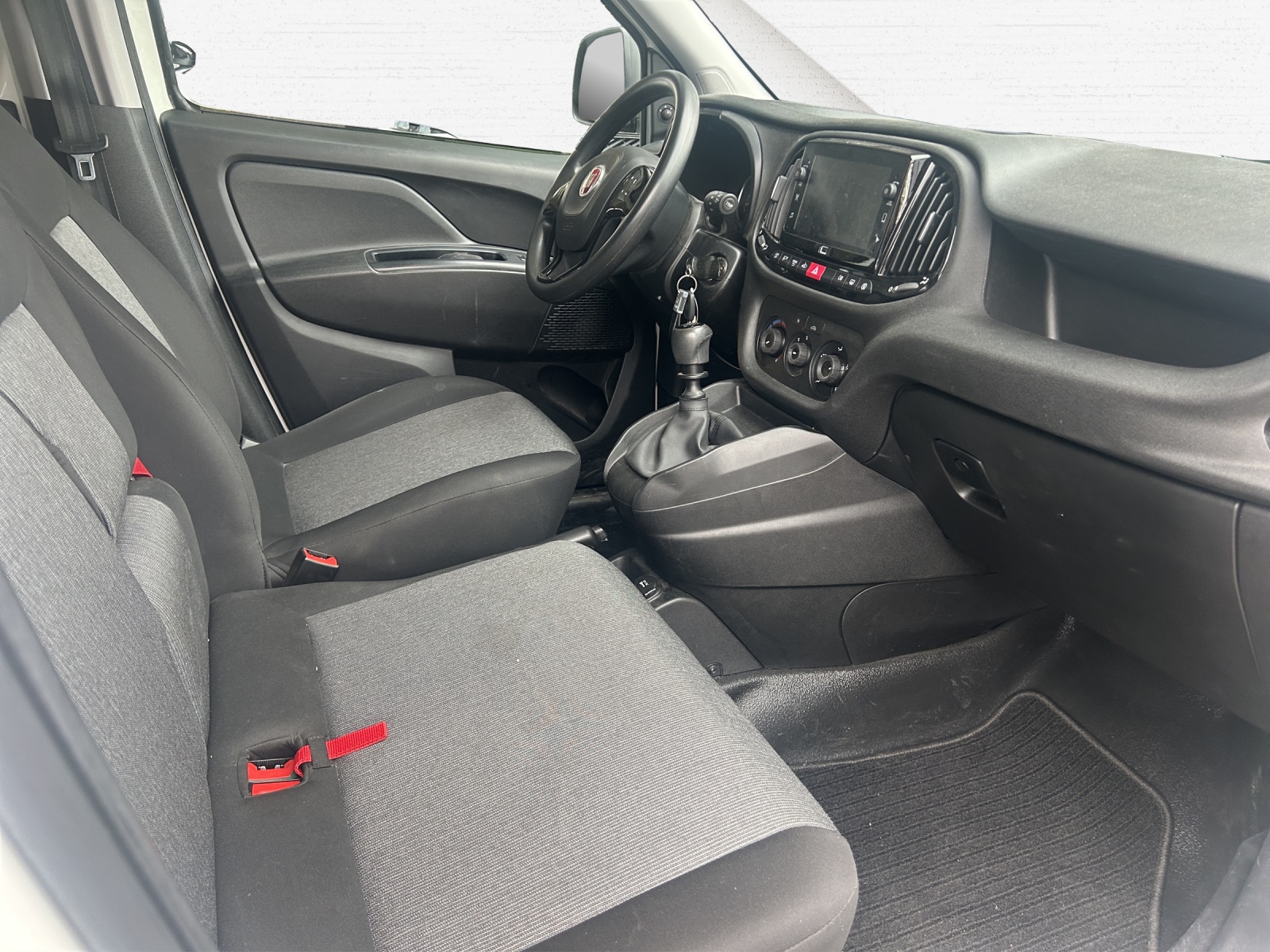 FIAT Doblo Cargo L1 1.6 JTD 90 Swiss-image-8