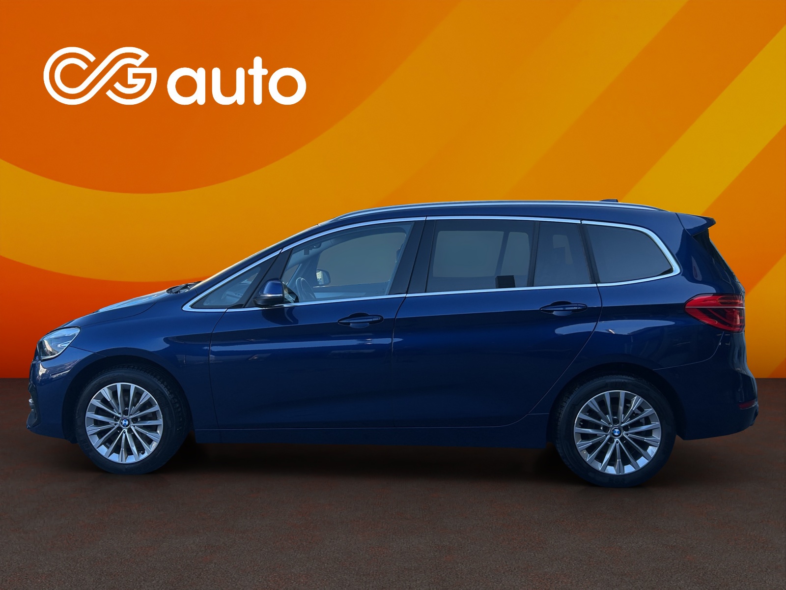 BMW 220i Gran Tourer DKG Luxury Line 7PLACES-showroom-element-3