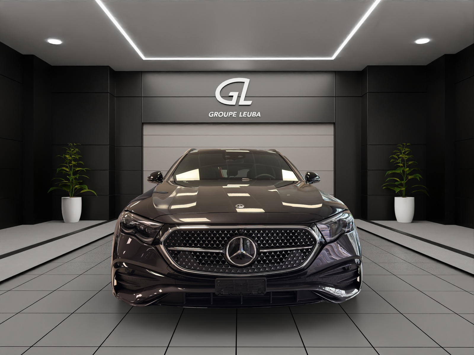 MERCEDES-BENZ E 220 d T 4Matic 9G-Tronic-image-1