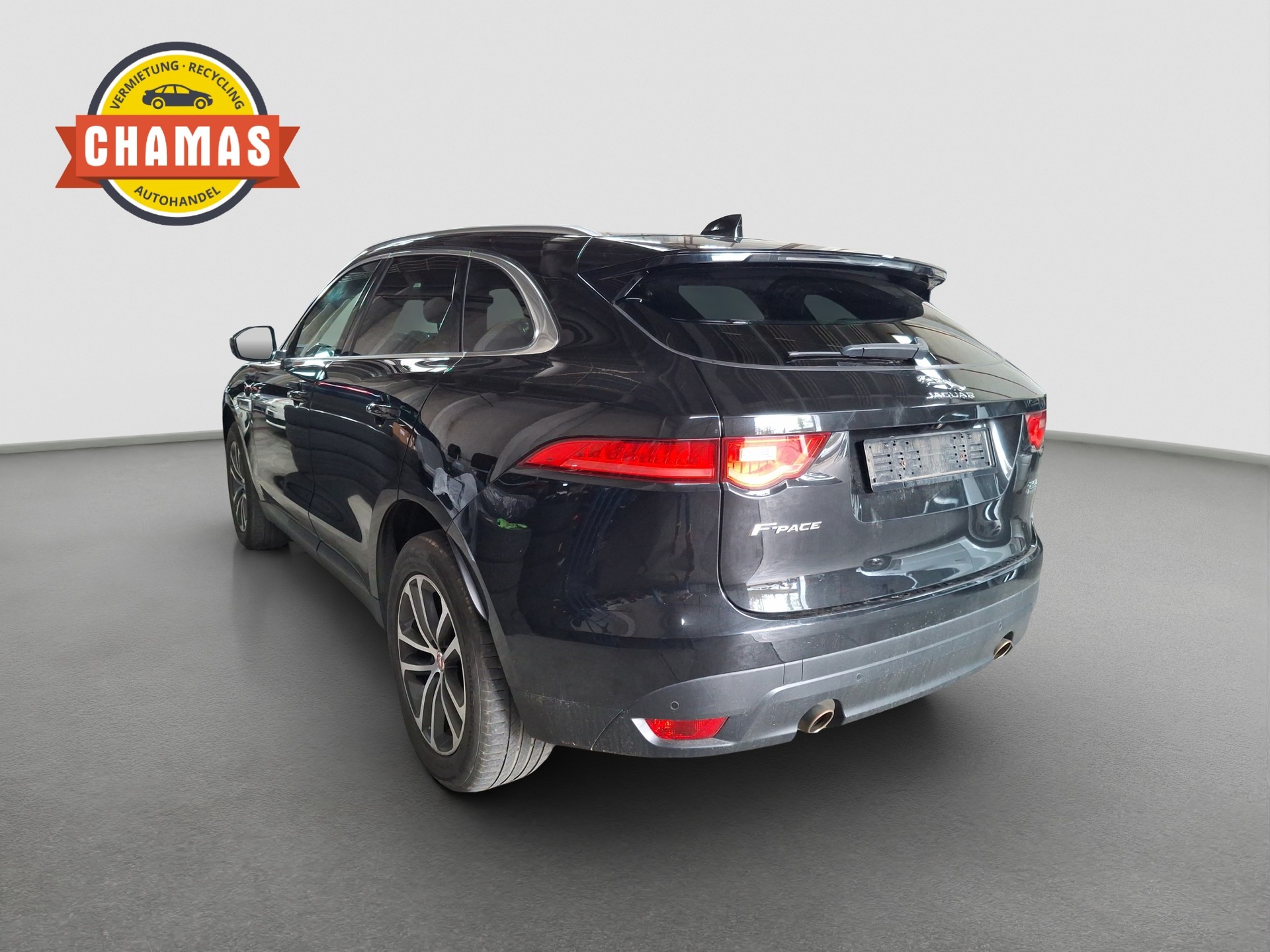 JAGUAR F-Pace 25d Prestige AWD Automatik-image-5