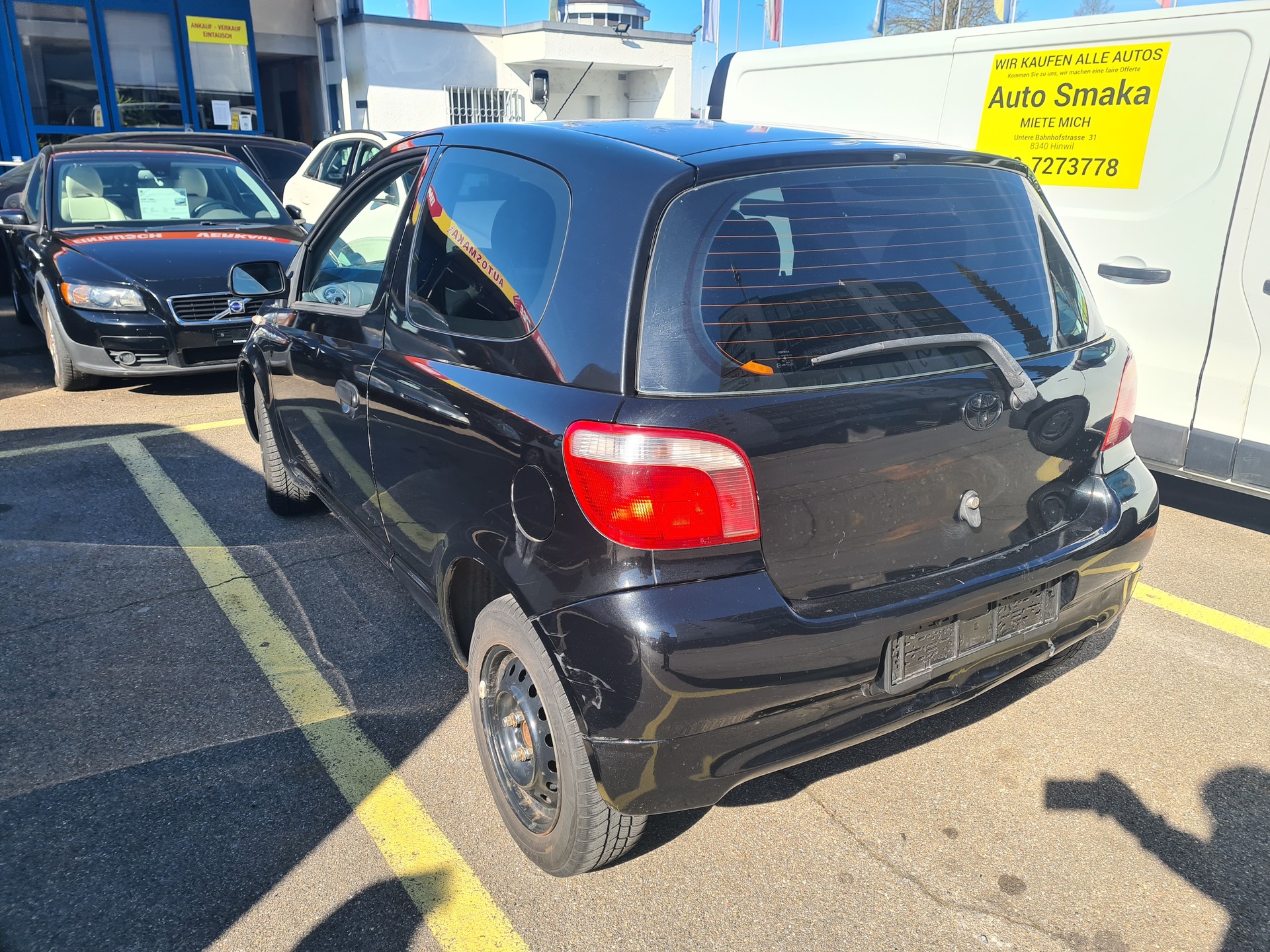TOYOTA Yaris 1.3 Linea Sol-image-3