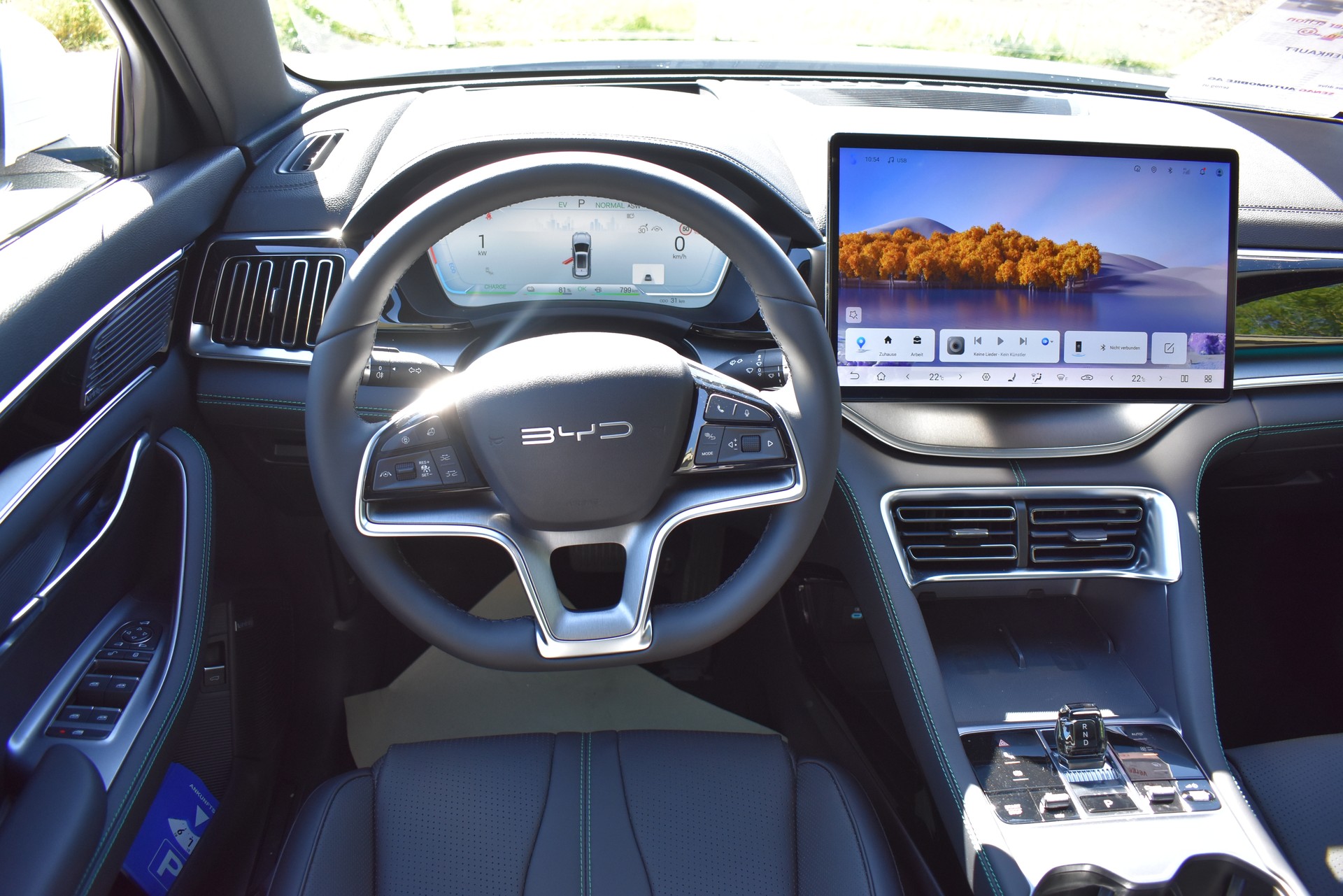BYD Seal U DM-i Design AWD-image-9