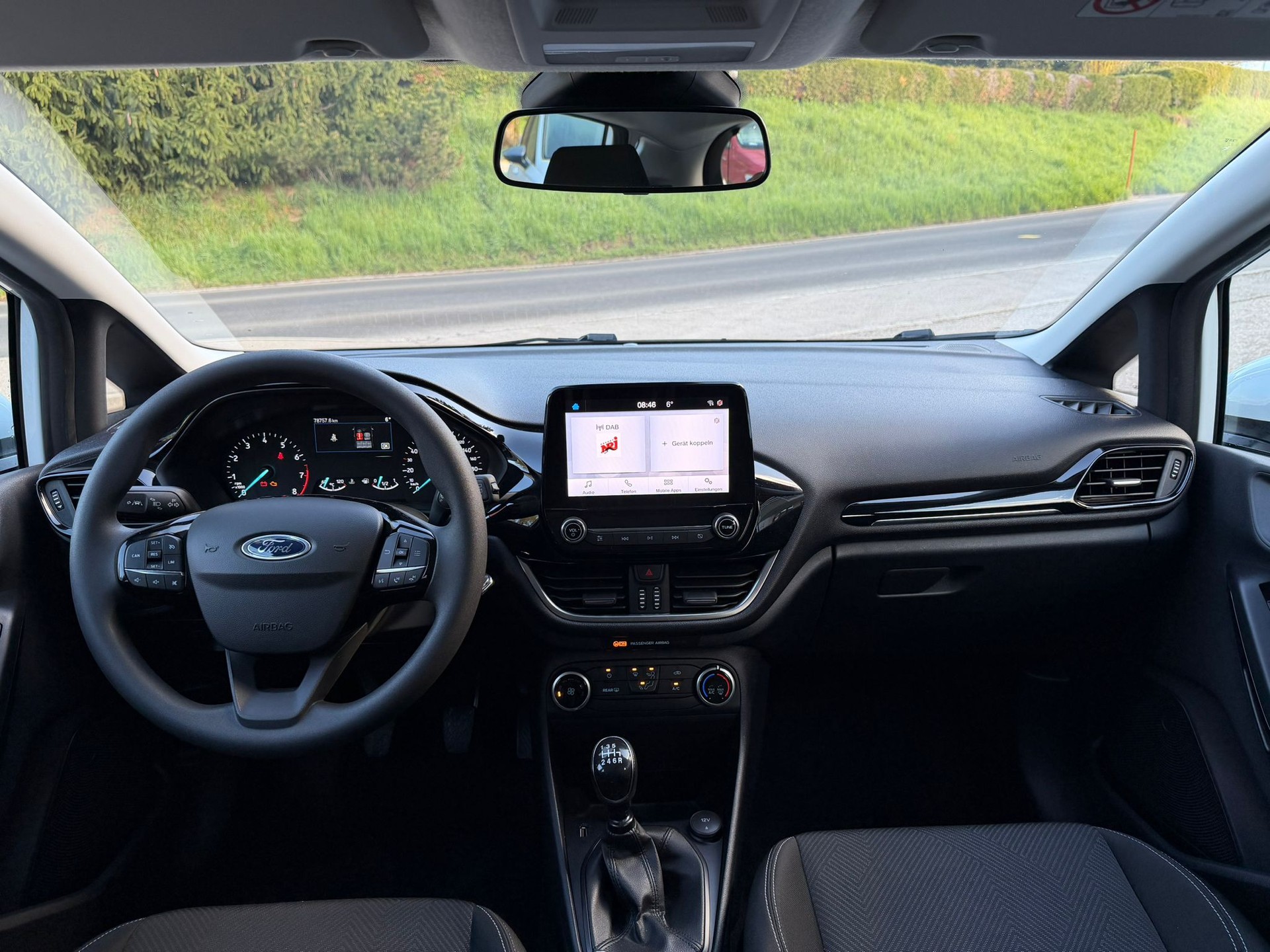 FORD Fiesta 1.0 SCTi Cool & Connect-image-4