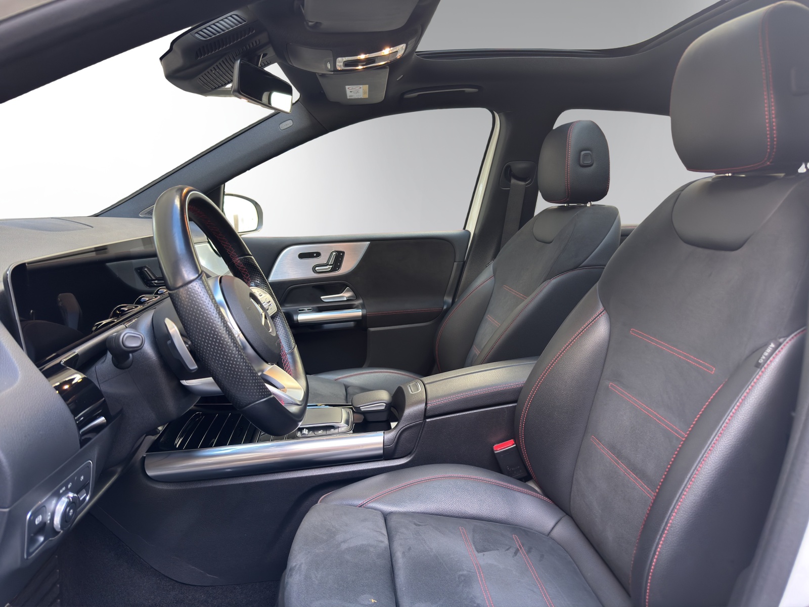 Image MERCEDES-BENZ B-250 B 250 4Matic AMG Line