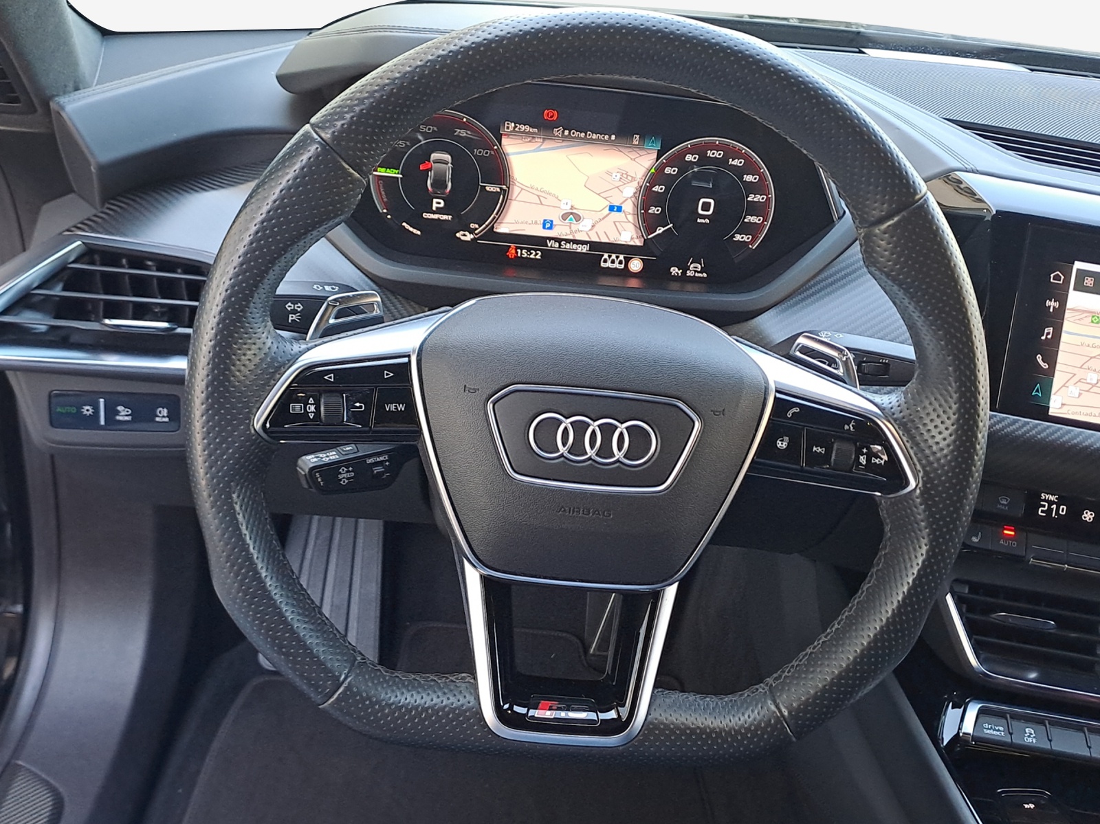 AUDI RS e-tron GT quattro-image-10