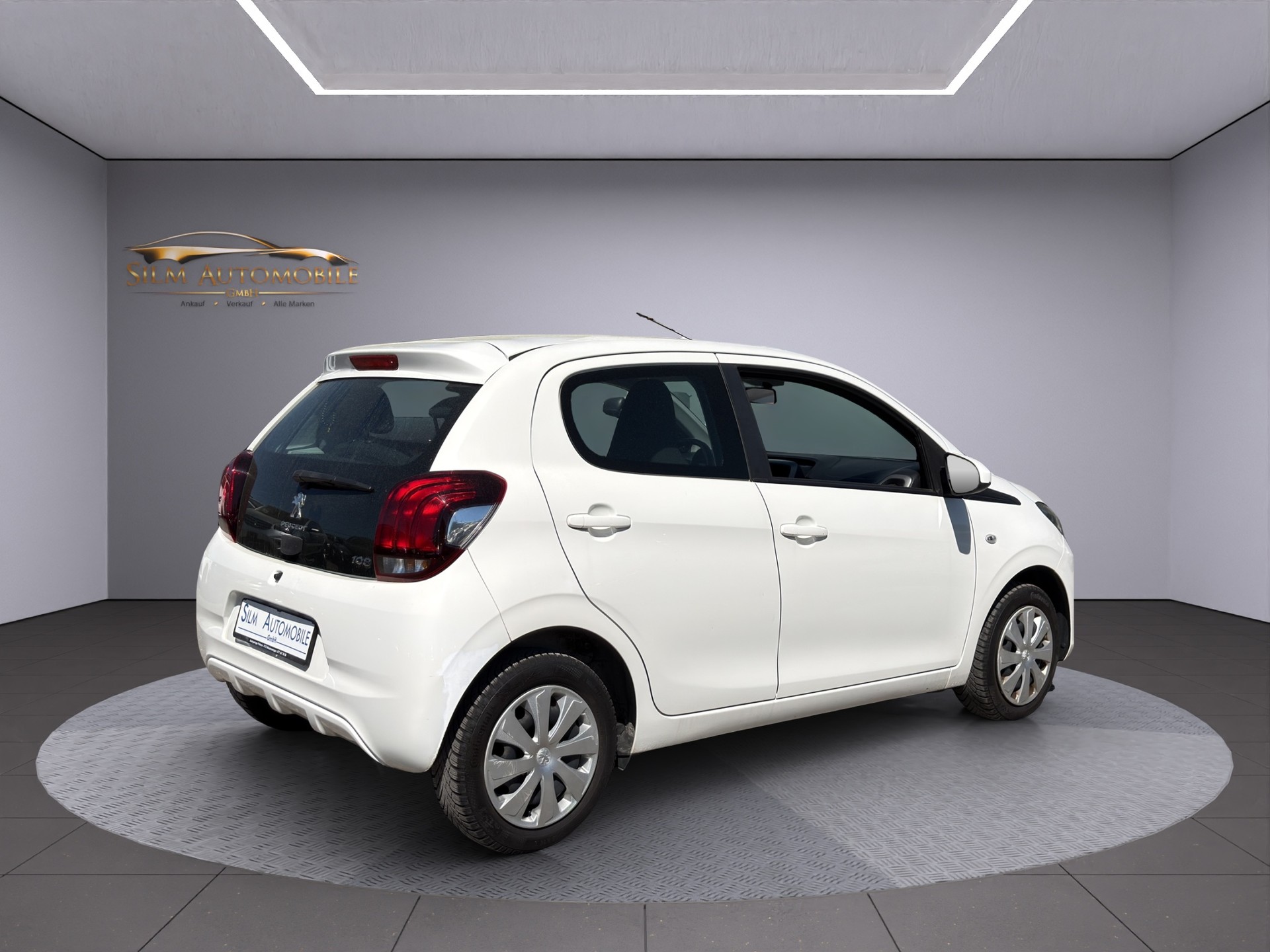 PEUGEOT 108 1.0 VTi Allure Top Automat-image-5