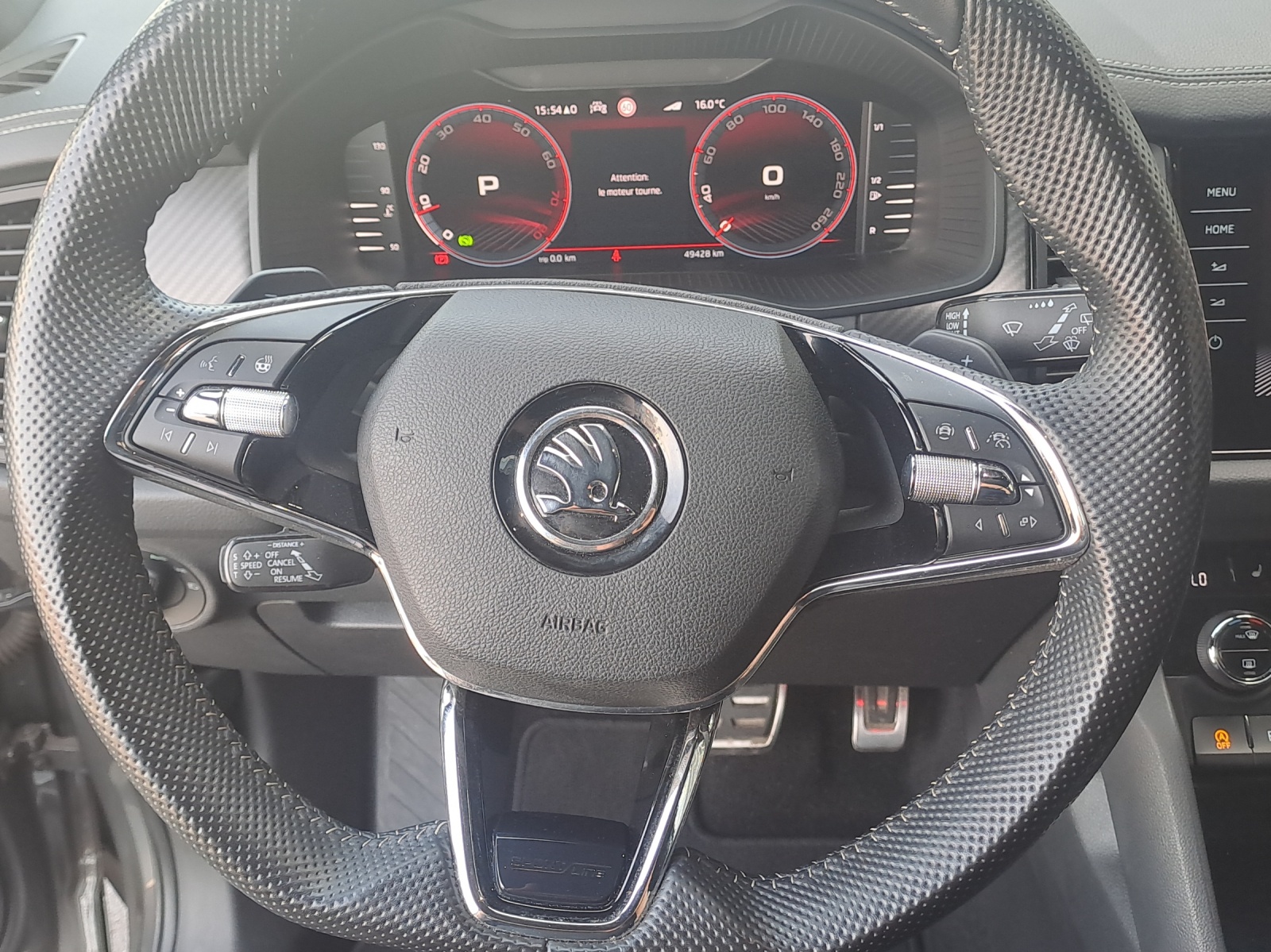 SKODA Kodiaq 2.0 TSI 4x4 SportLine-image-9