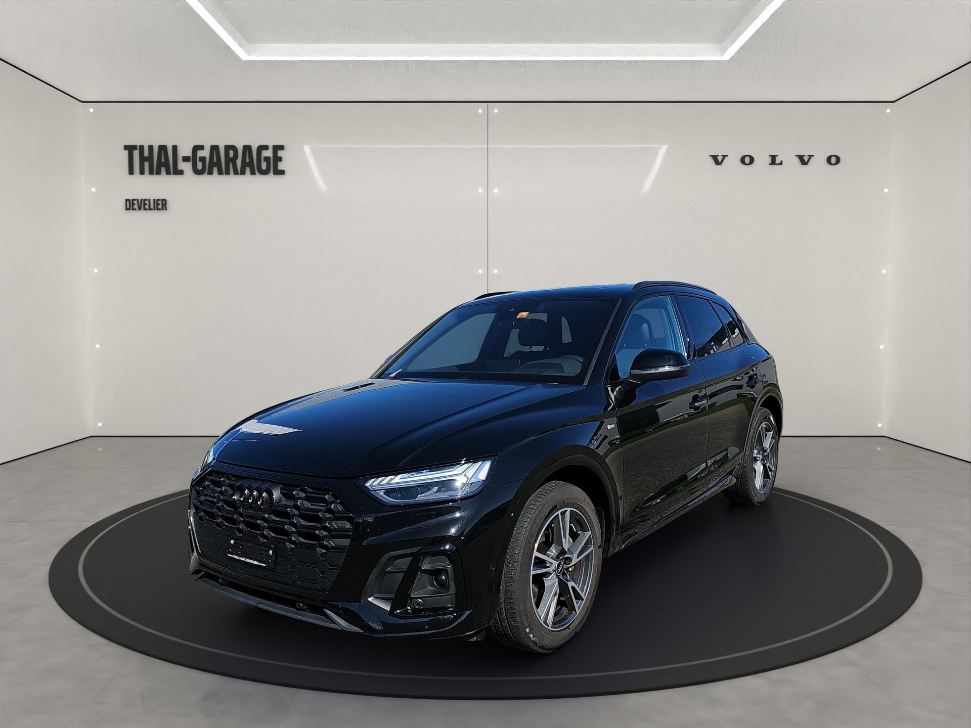 AUDI Q5 2.0 40 TDI S Line quattro S-Tronic-image-0