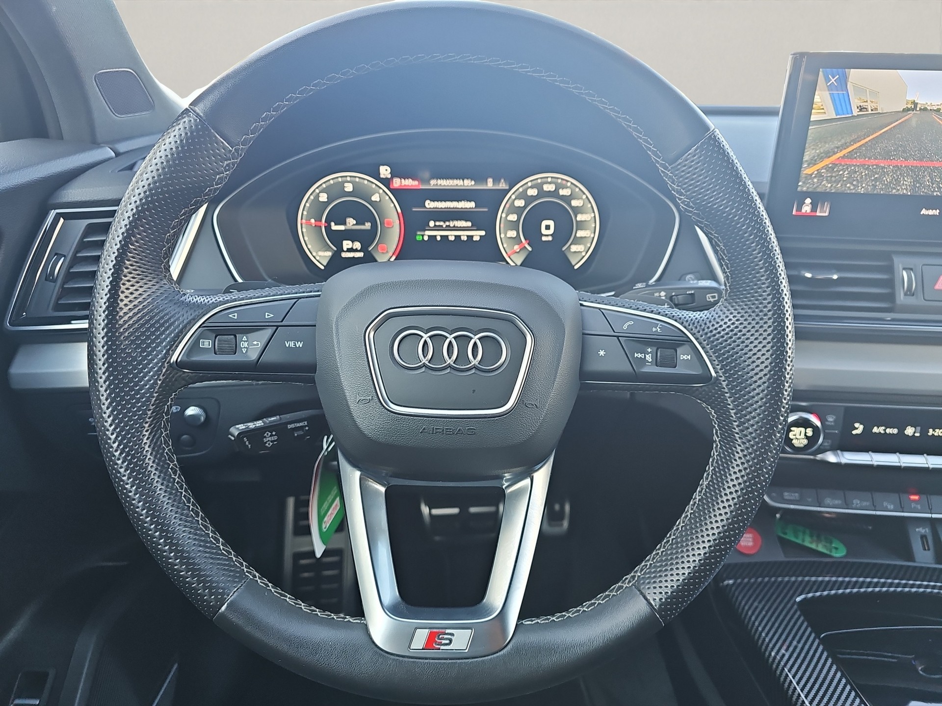 AUDI Q5 2.0 40 TDI S Line quattro S-Tronic-image-7