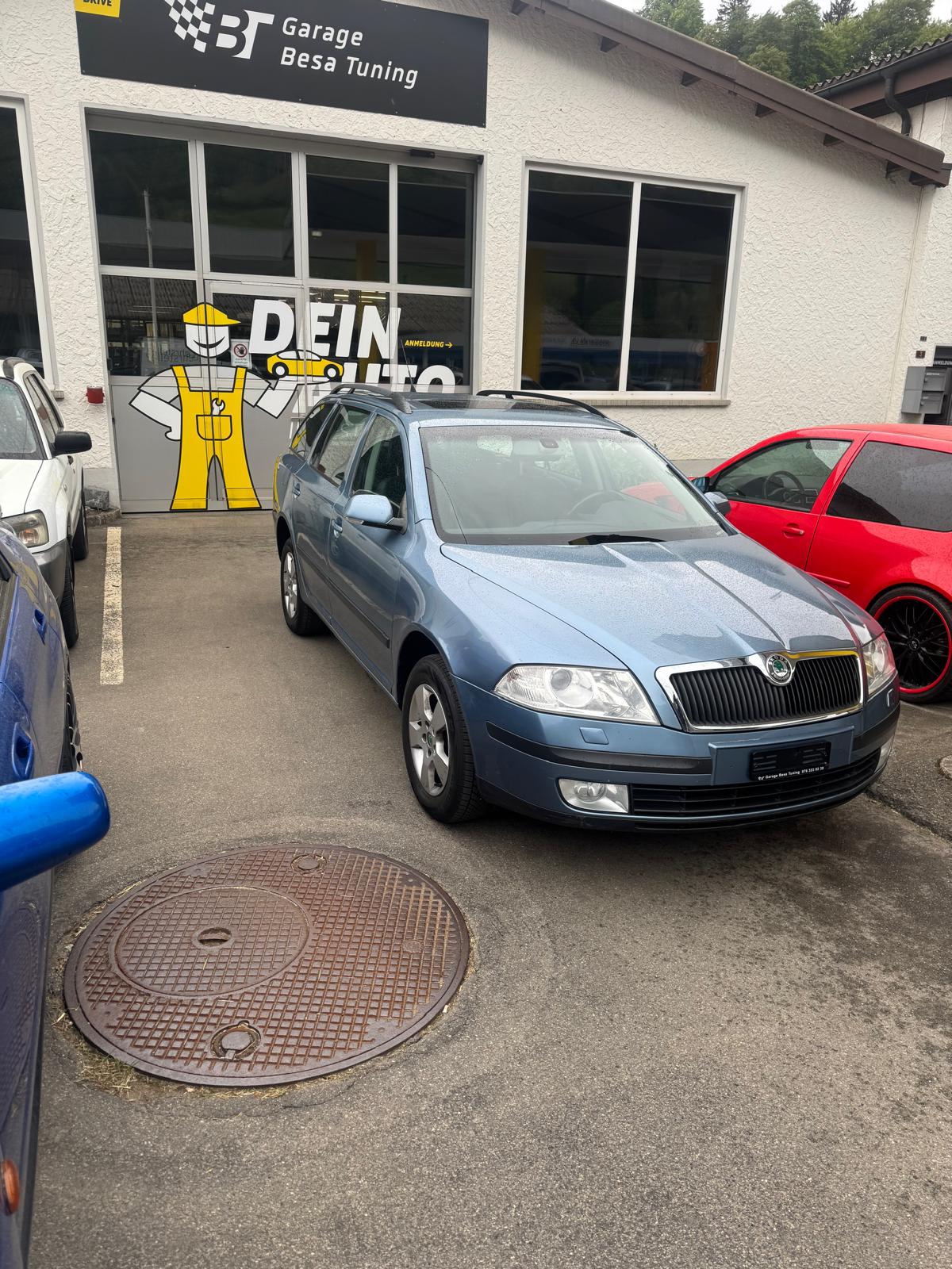 SKODA Octavia 2.0 TDI Swiss Adventure 4x4-showroom-element-1