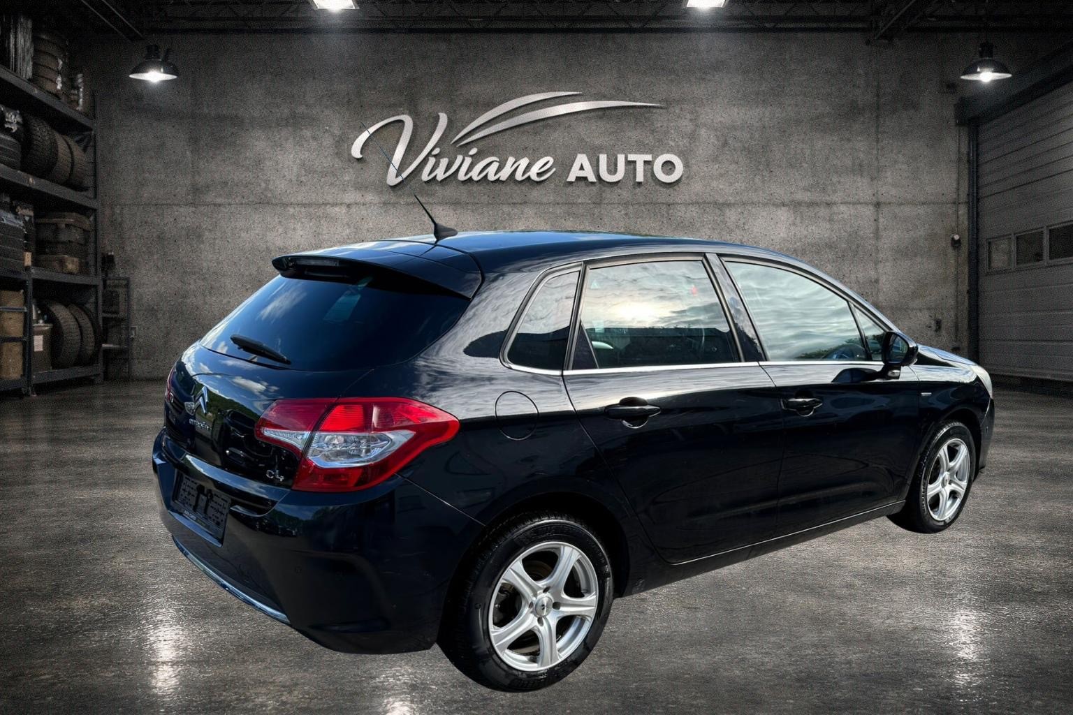 CITROEN C4 Berline 1.6 THP Exclusive EGS6-image-4