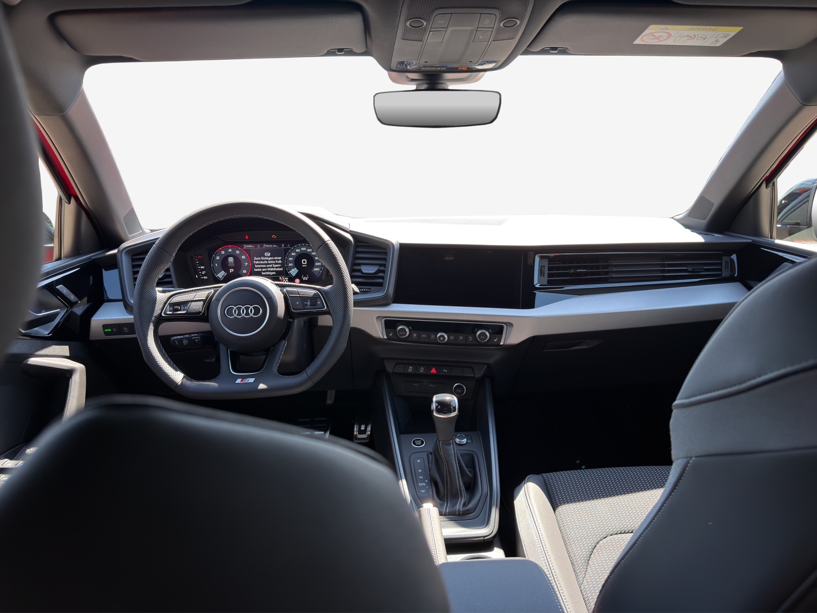 AUDI A1 Sportback 30 TFSI S Line Attraction S-tronic-image-12