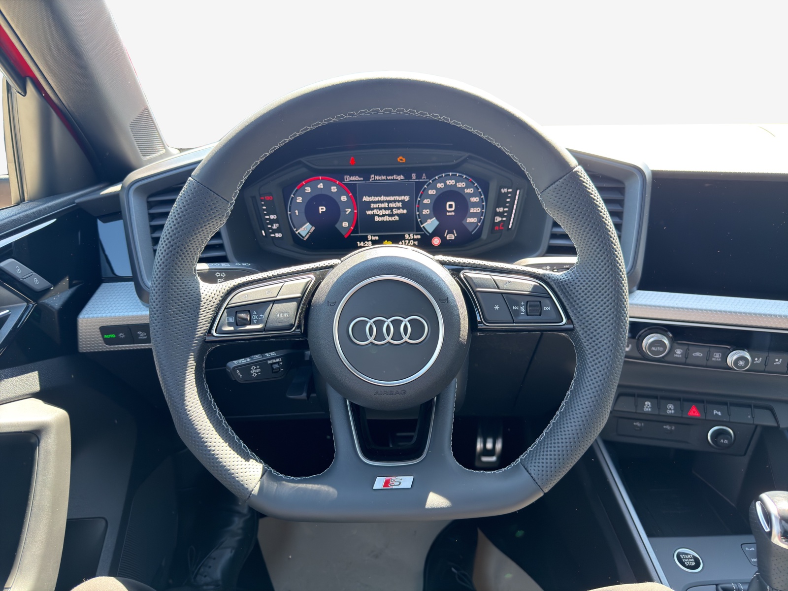 AUDI A1 Sportback 30 TFSI S Line Attraction S-tronic-image-13