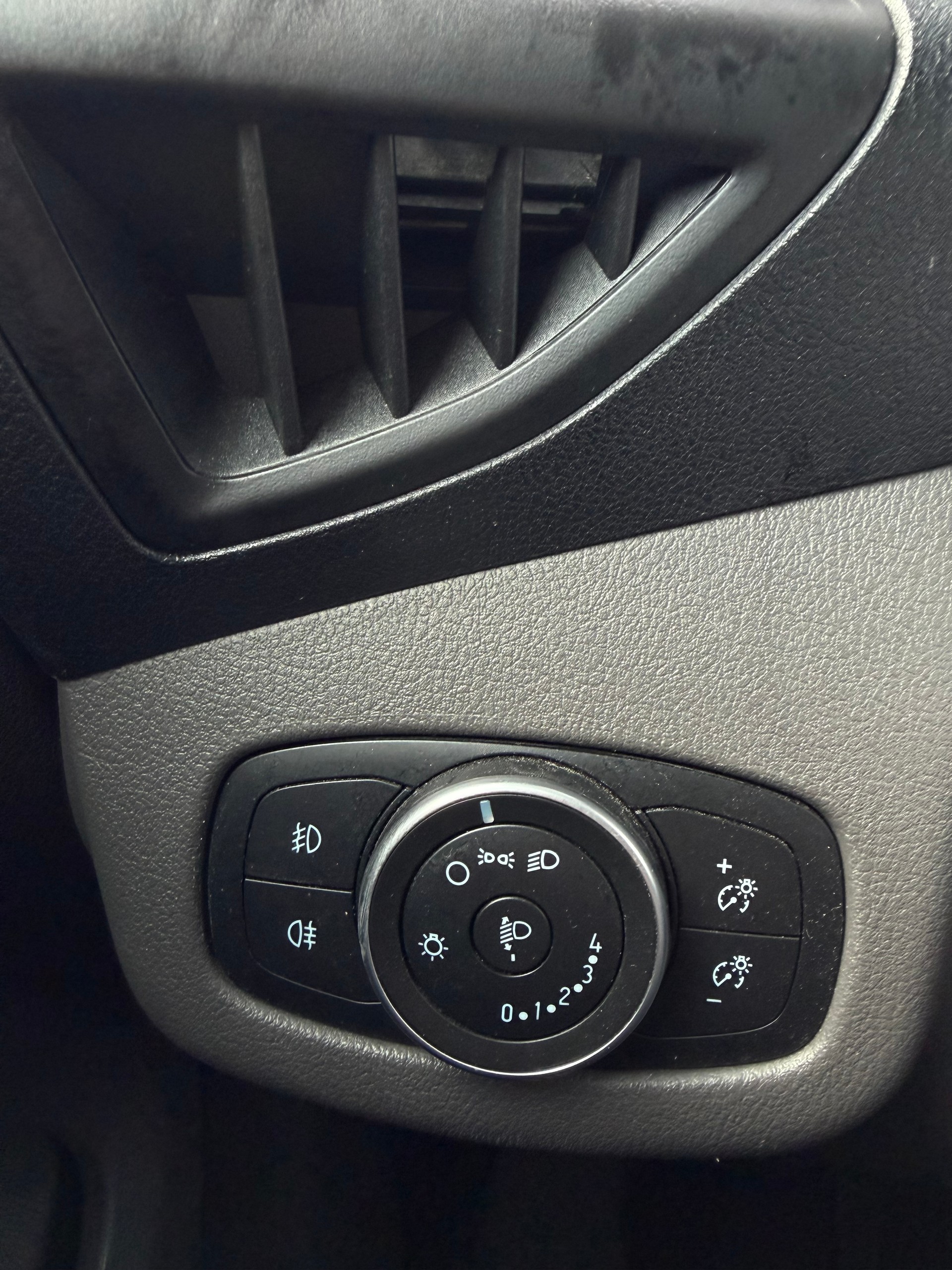 FORD Transit Connect Van T210 1.0 EcoBoost Trend-image-18