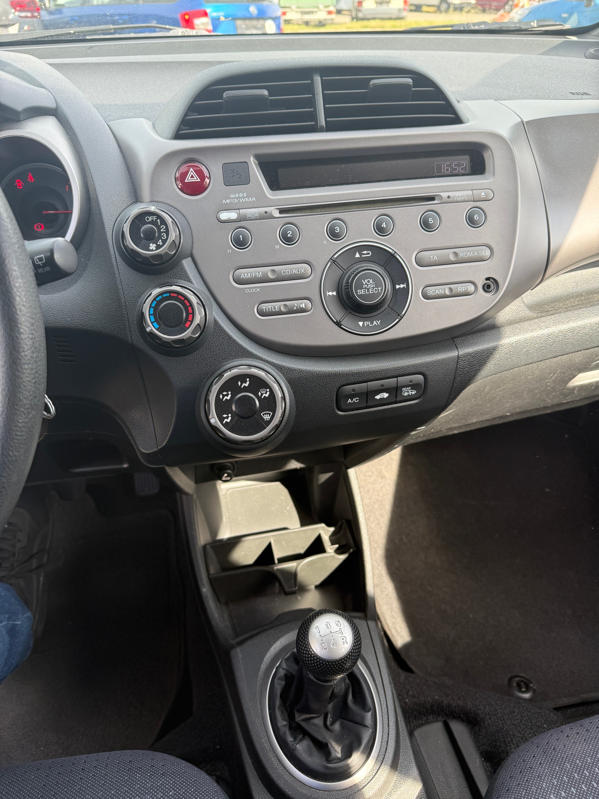 HONDA Jazz 1.2i S-image-9