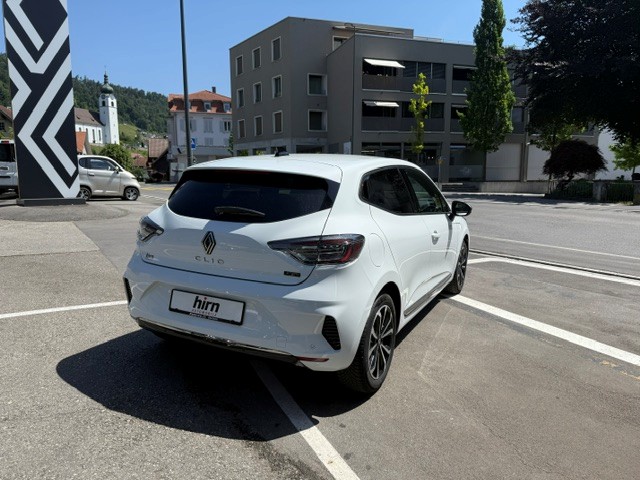 RENAULT Clio 1.6 E-Tech techno-image-2