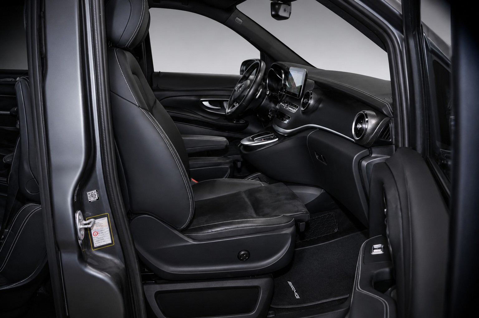MERCEDES-BENZ V 300 D L MAG-LINE 4matic Van CH FAHRZEUG AUS 1. HAND-image-6