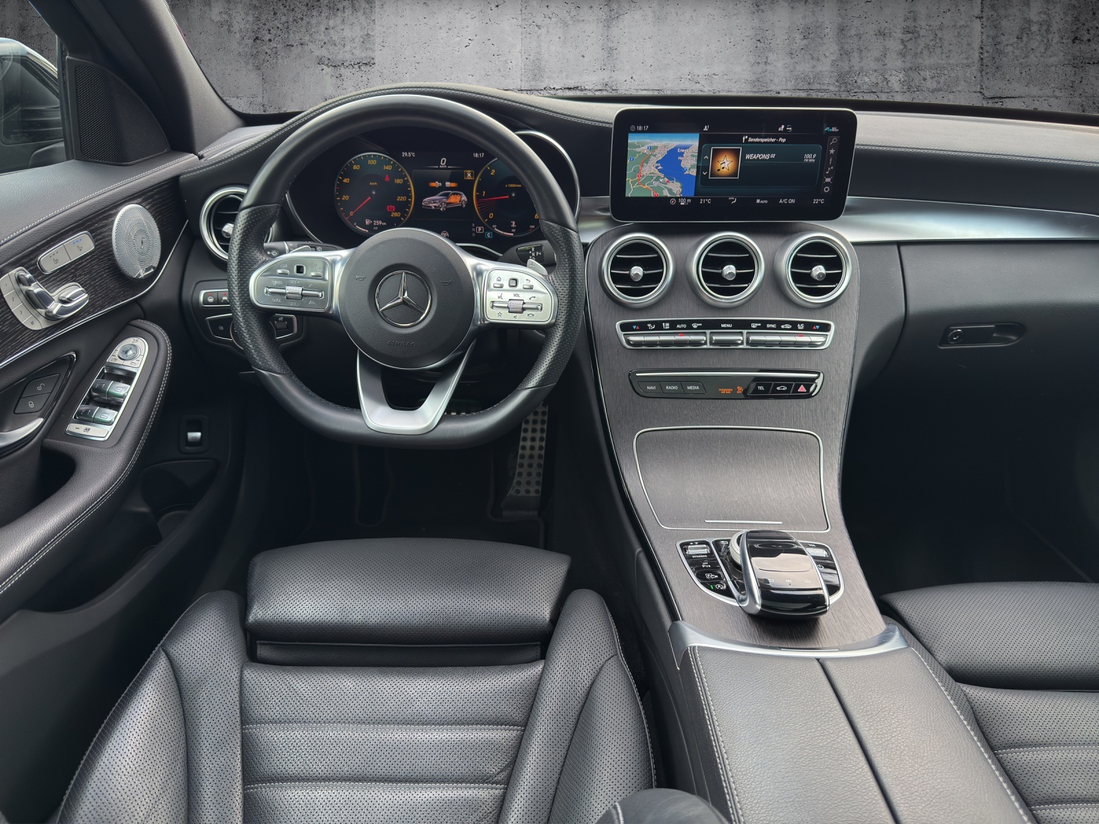 MERCEDES-BENZ C 300 d AMG Line 4Matic 9G-Tronic 245PS-image-13