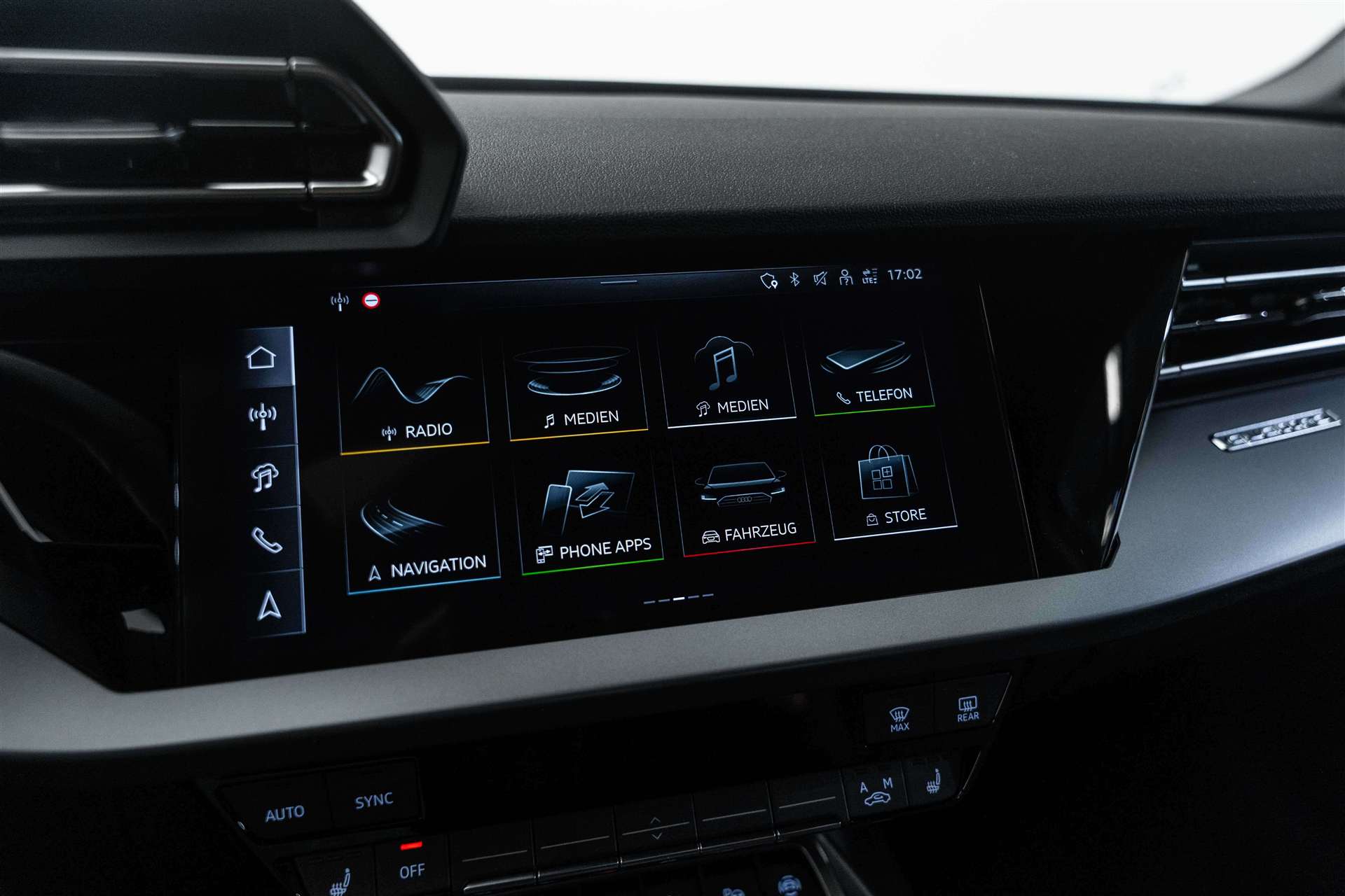 AUDI A3 Sportback 40 TFSi quattro S Line S-Tronic Automat-image-25