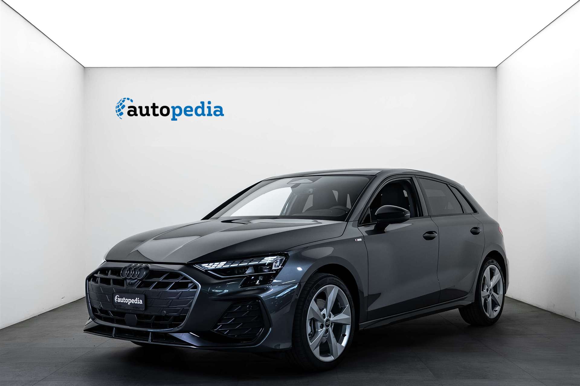 AUDI A3 Sportback 40 TFSi quattro S Line S-Tronic Automat-image-0