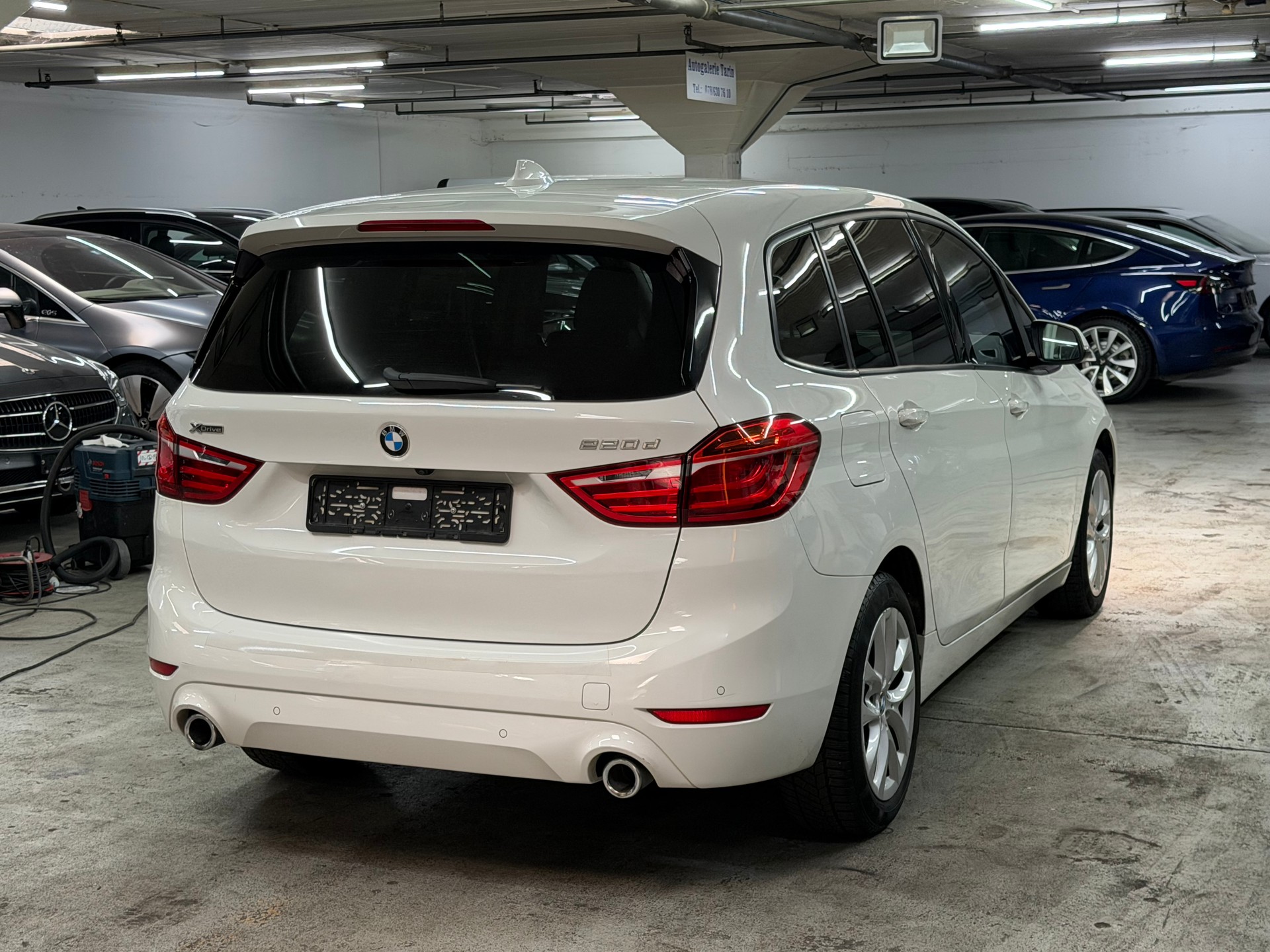 BMW 220d xDrive Gran Tourer Steptronic-image-5