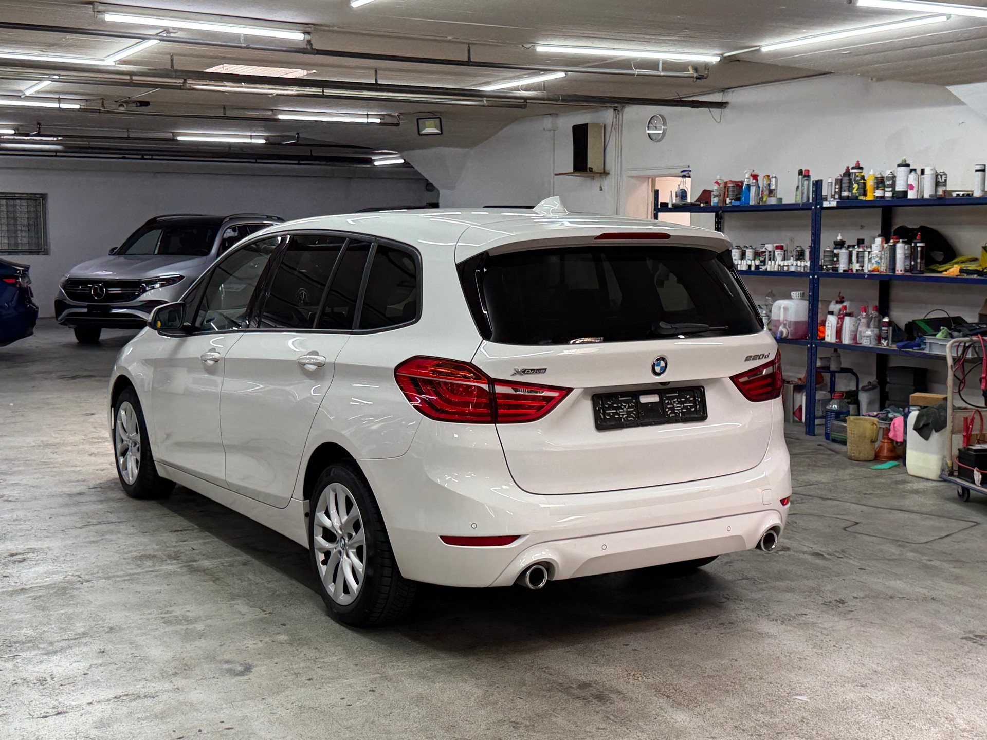 BMW 220d xDrive Gran Tourer Steptronic-image-3