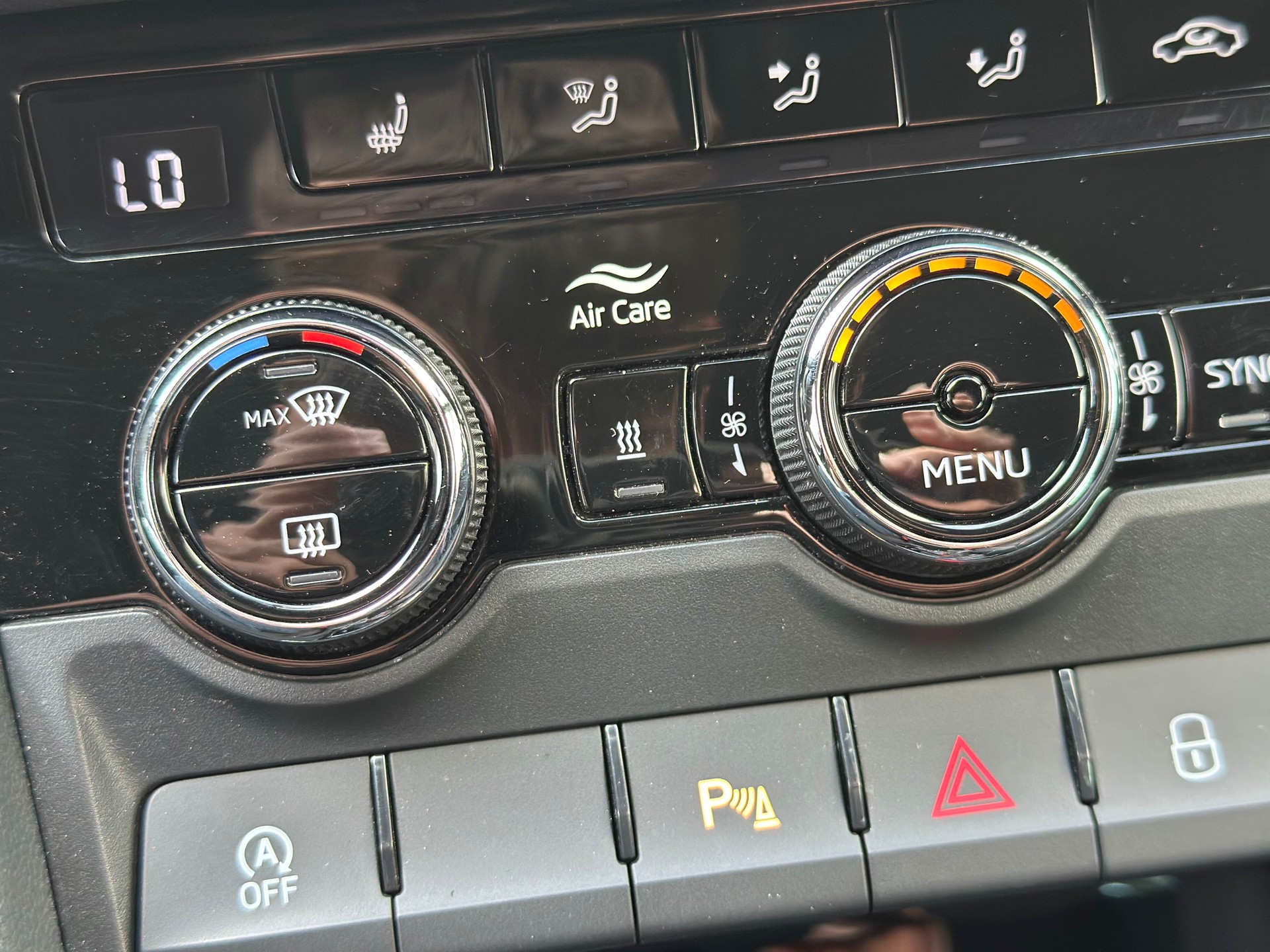 SKODA Kodiaq 2.0 Bi-TDI SCR RS 4x4 DSG-image-14