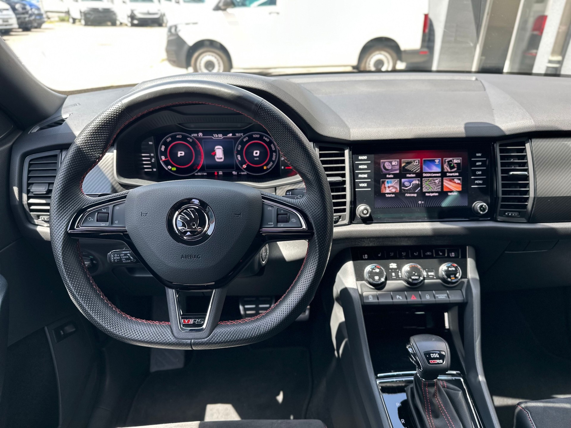 SKODA Kodiaq 2.0 Bi-TDI SCR RS 4x4 DSG-image-7