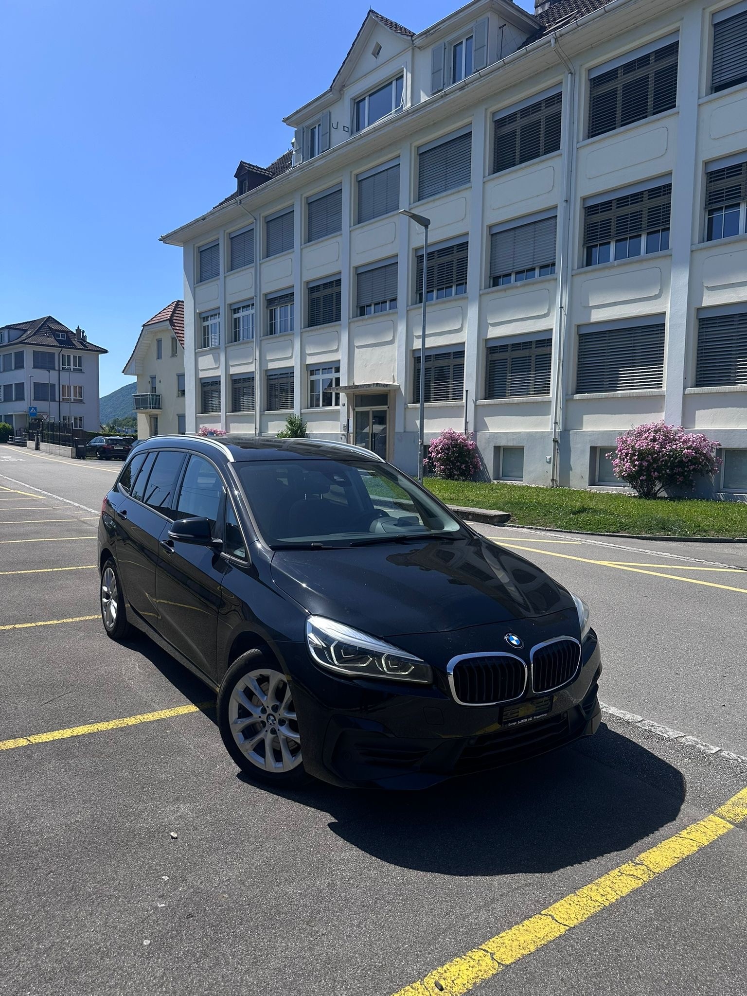 BMW 218d xDrive-image-0