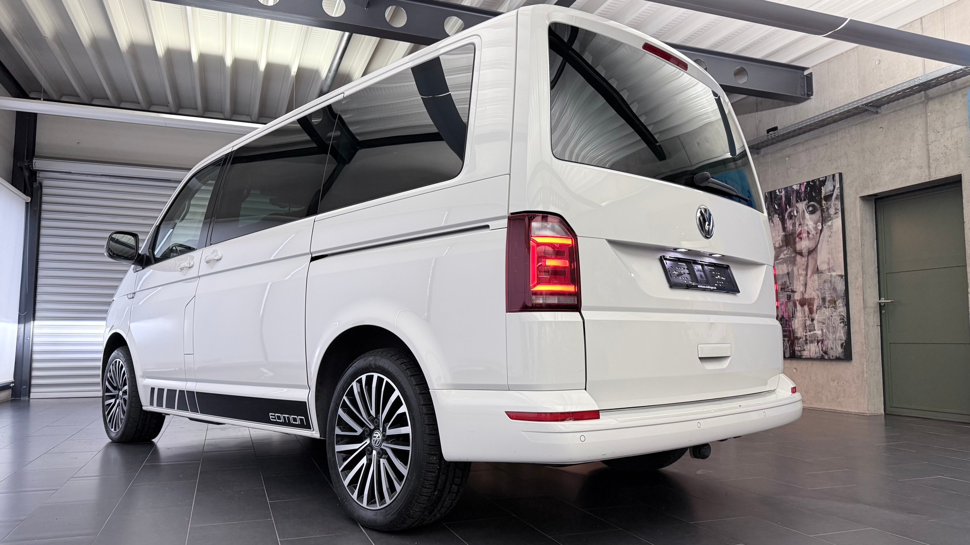 VW T6 Multivan 2.0 TDI 204 CL Edition DSG 4m-image-8