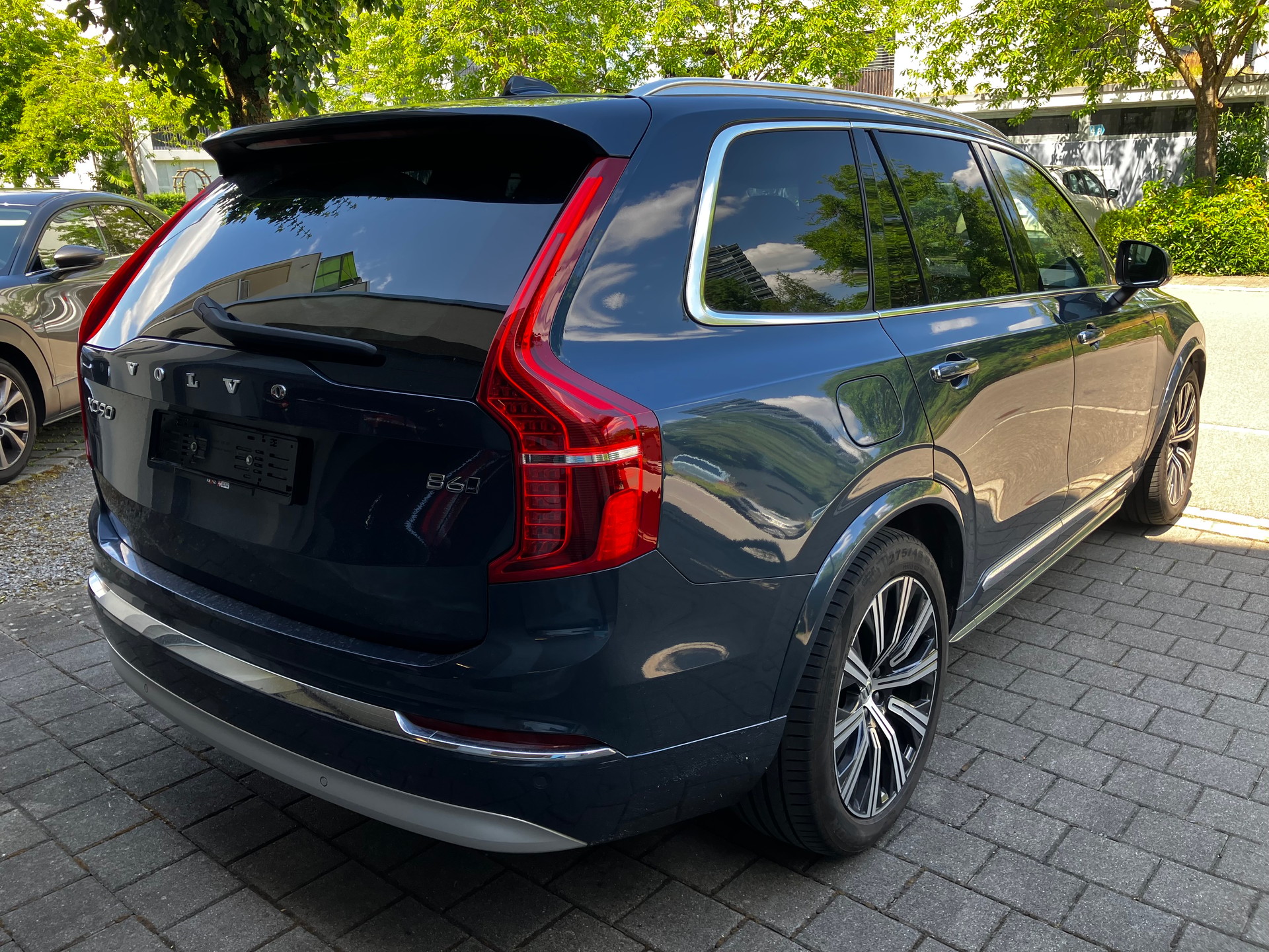 VOLVO XC90 B6 Benzin Mild Hybrid AWD Inscription Geartronic-image-4