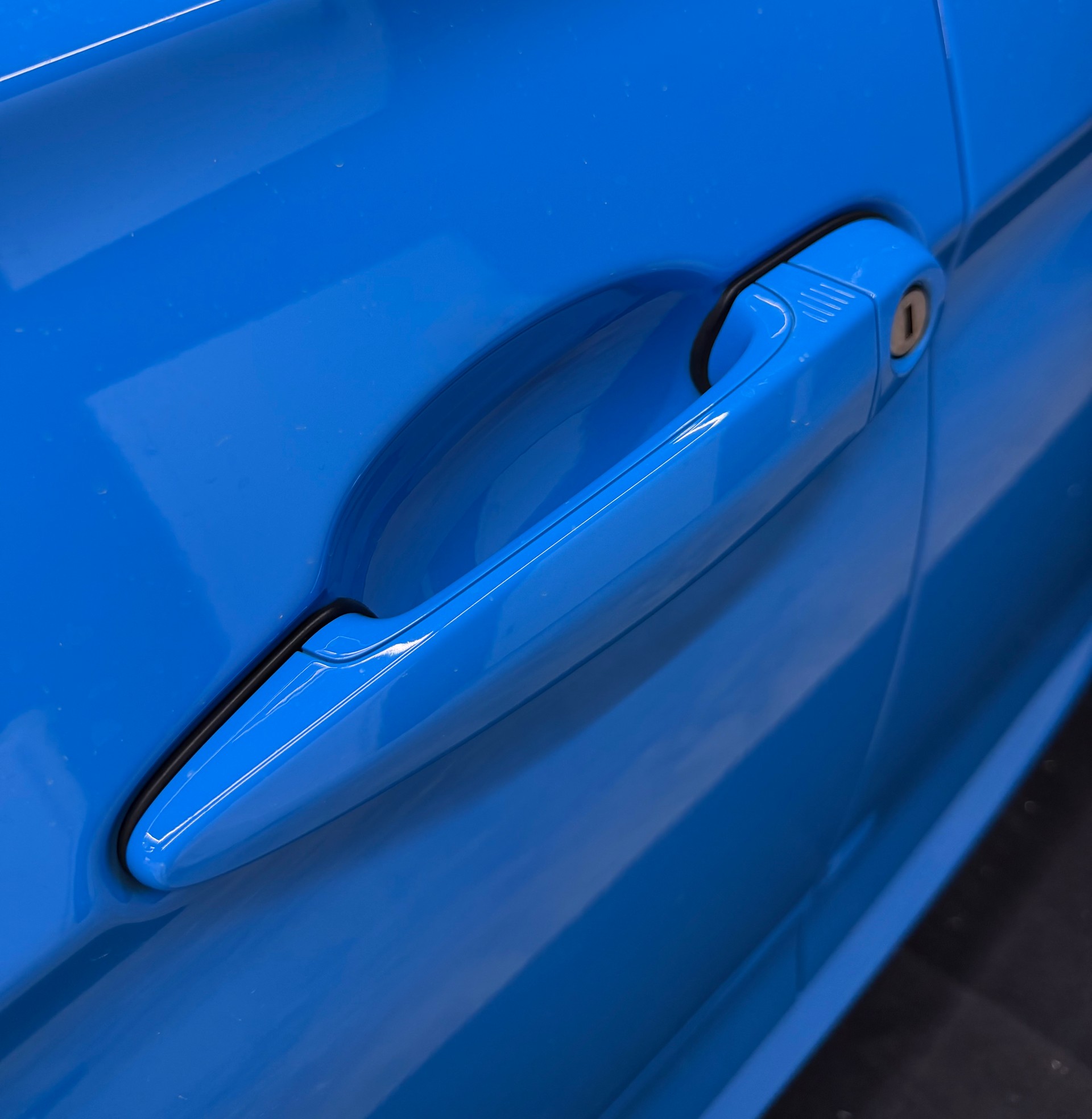 BMW M3 Competition Mexico Blue 1/35-image-9