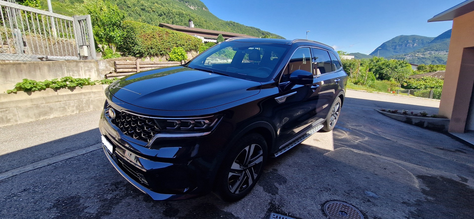 KIA 1.6 T-GDi Hybrid Style 7P-image-1
