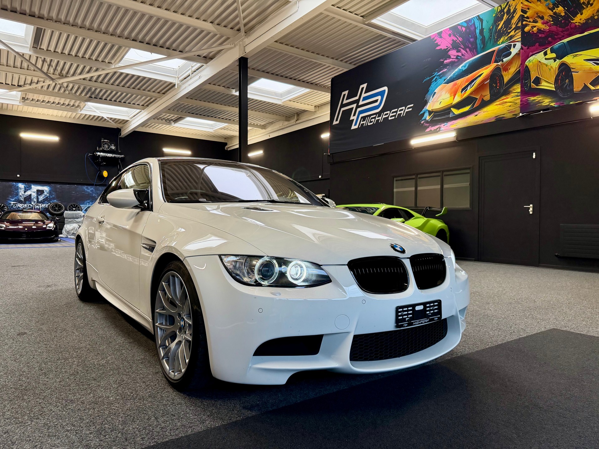 BMW M3 Coupé-image-2