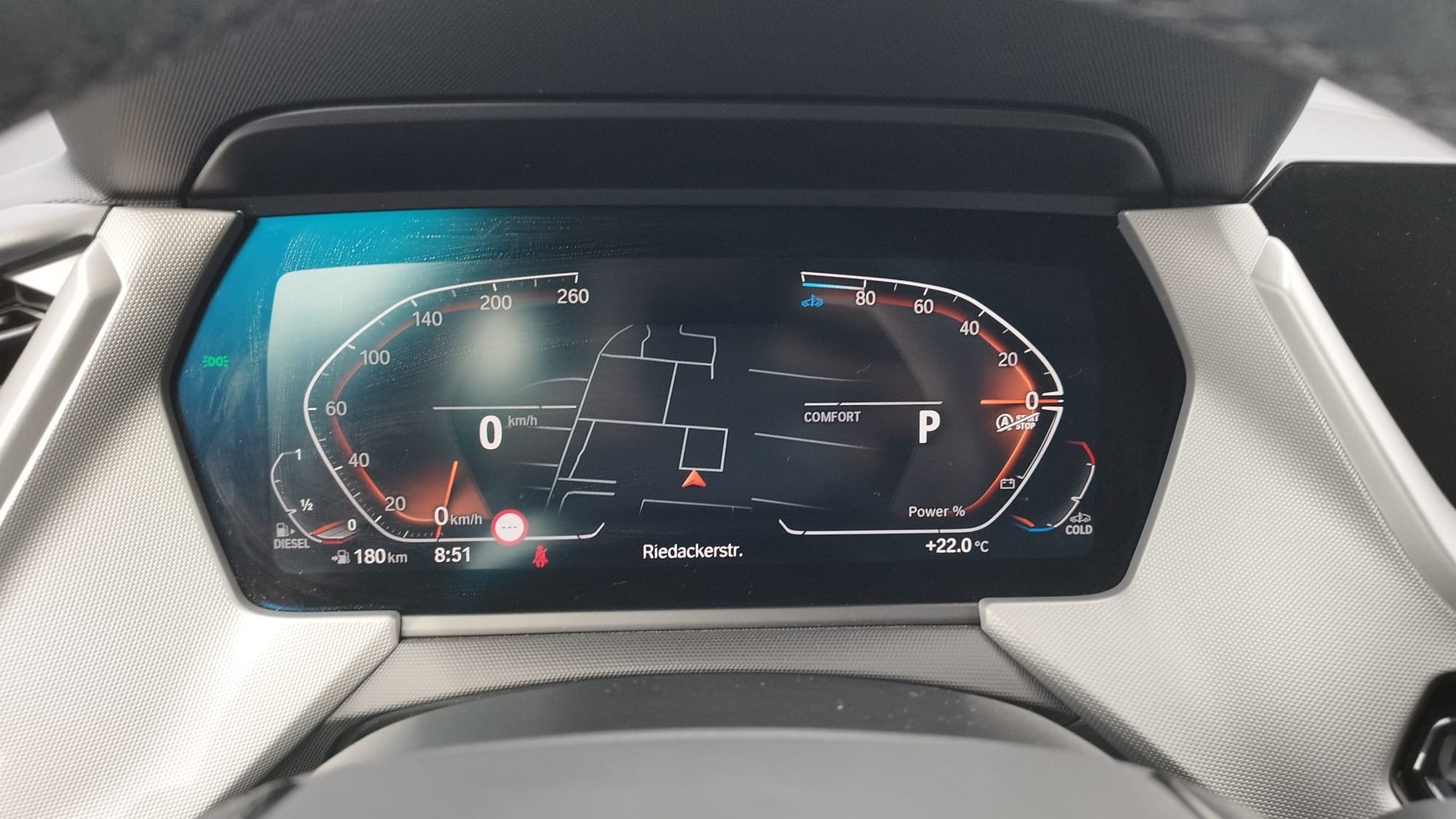 BMW 120d xDrive Steptronic Sport Line-image-10