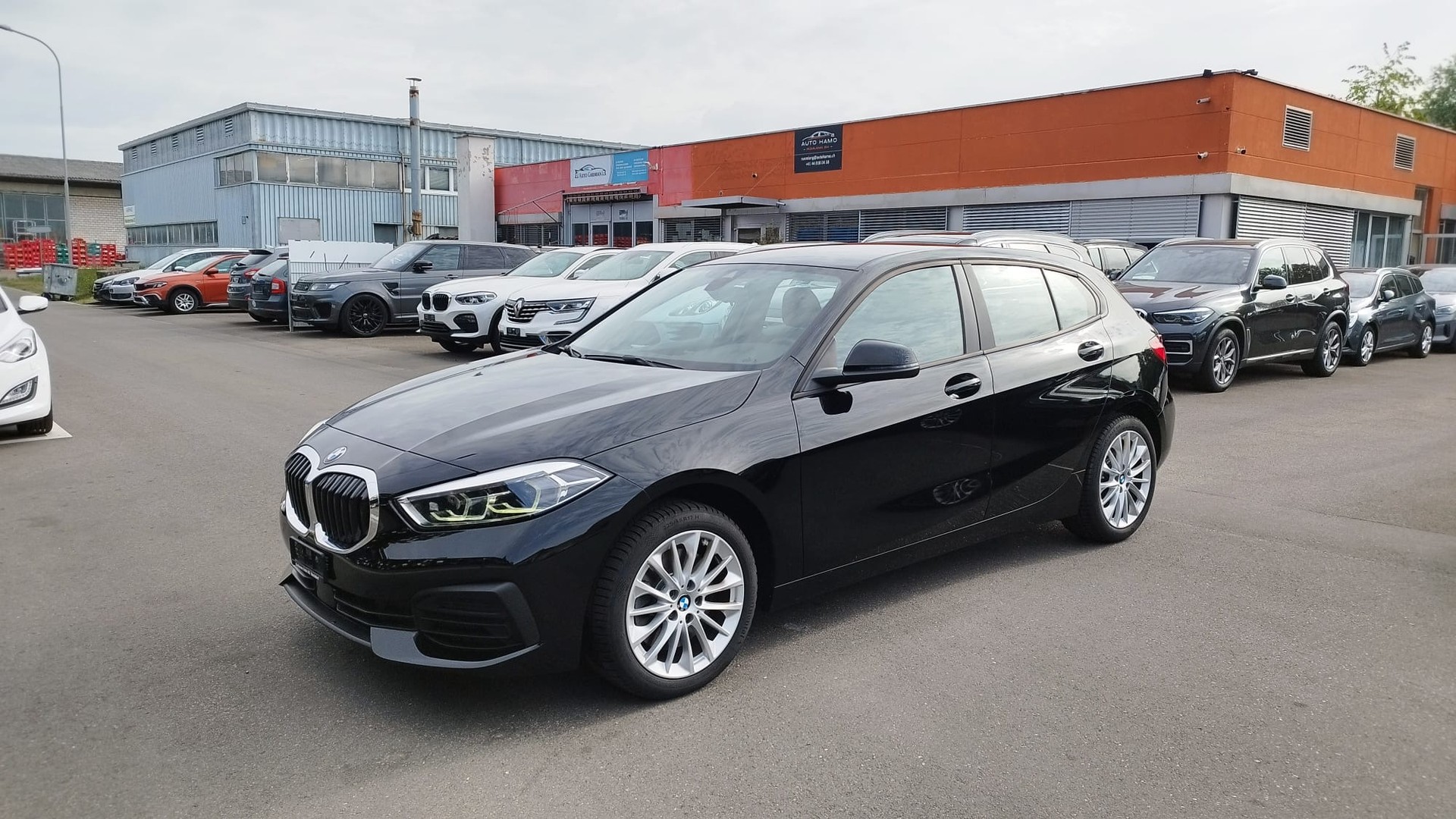 BMW 120d xDrive Steptronic Sport Line-image-4