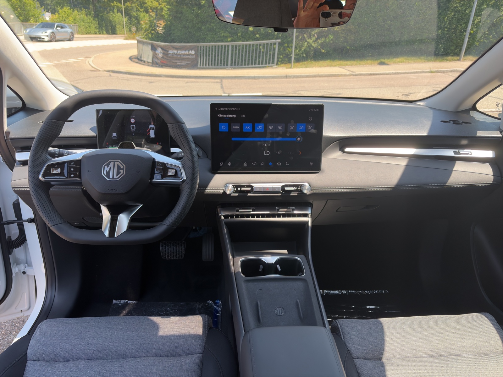 MG 4 Urban 43kWh Comfort-image-5