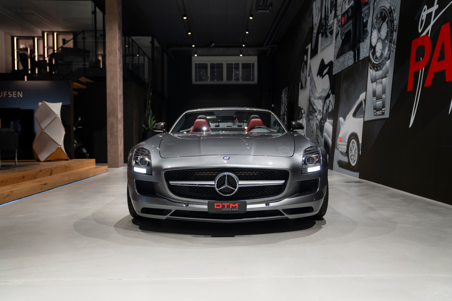 MERCEDES-BENZ SLS 63 AMG Speedshift-image-1