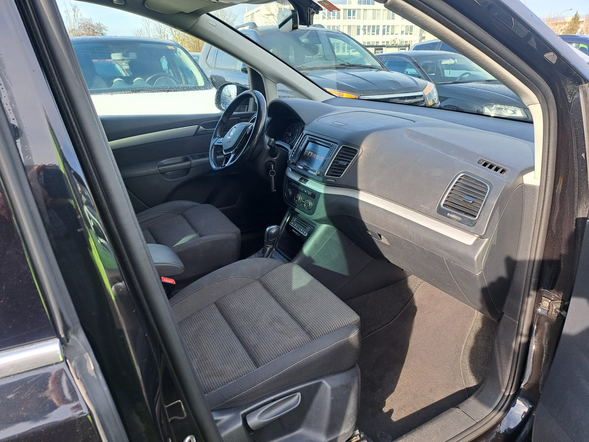 VW Sharan 2.0 TDI BMT Start DSG-image-9
