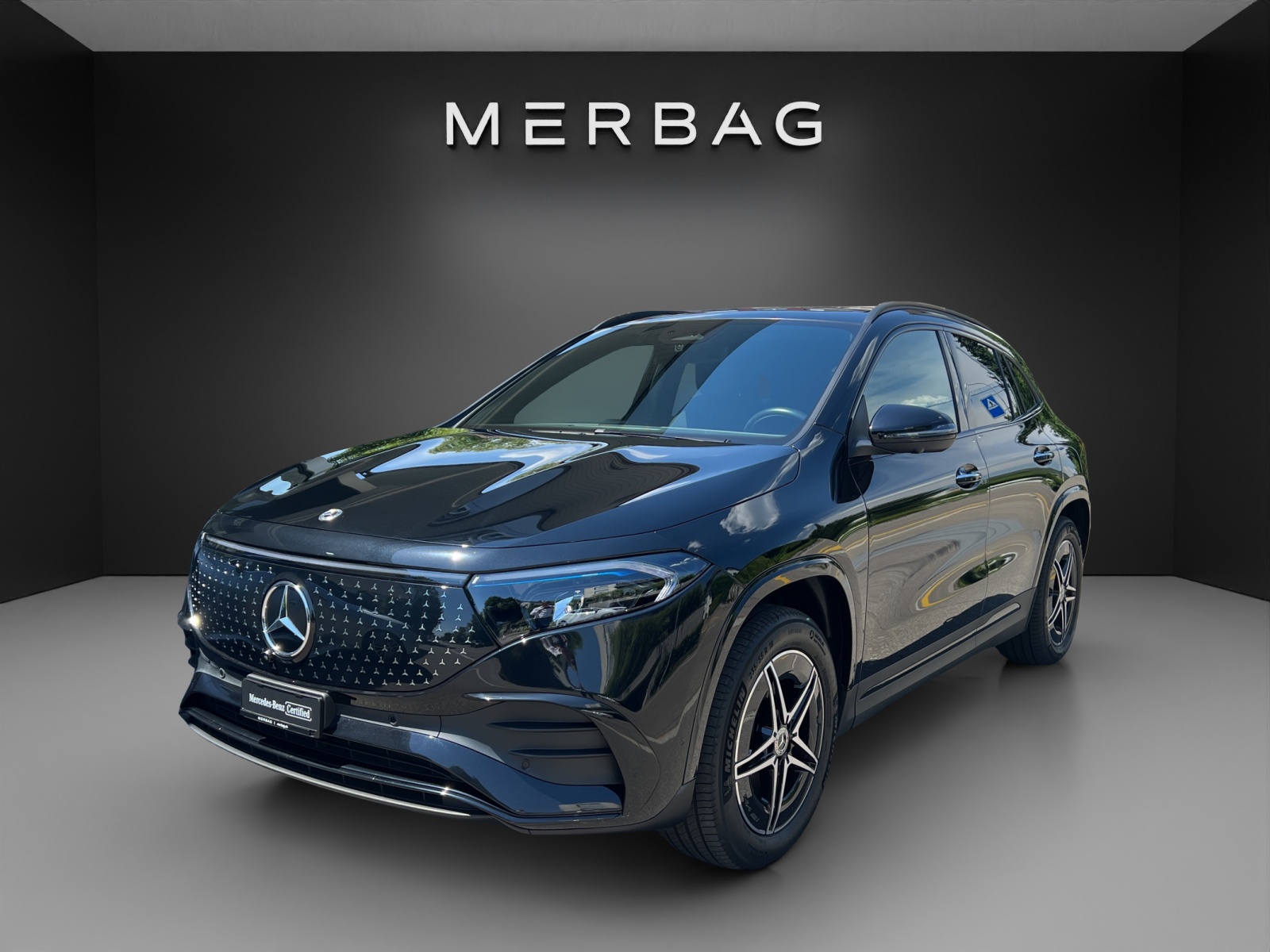 MERCEDES-BENZ EQA 350 AMG Line 4Matic-image-6