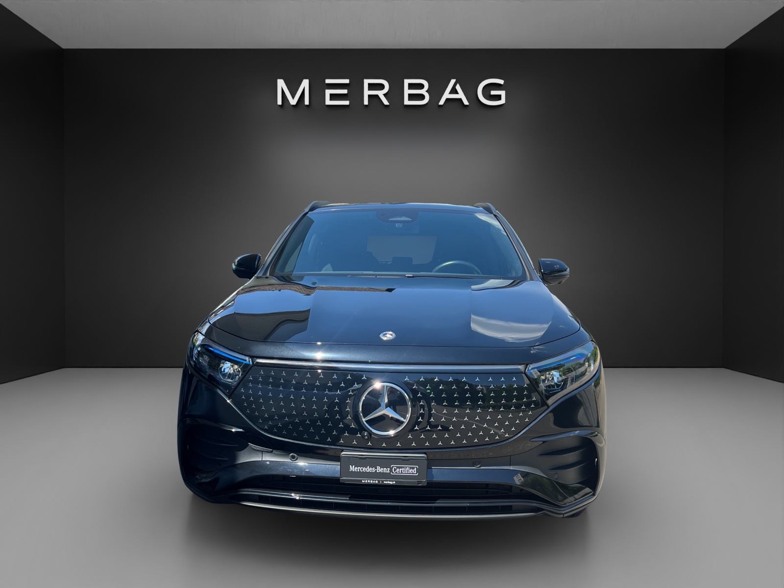 MERCEDES-BENZ EQA 350 AMG Line 4Matic-image-7