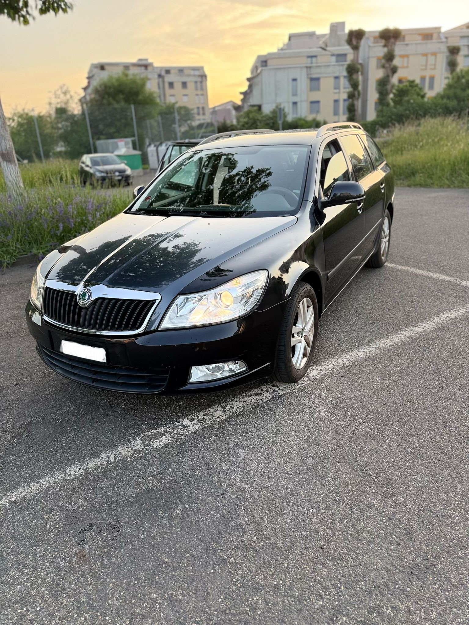 SKODA Octavia Combi 1.8 TSI Ambition 4x4-image-6