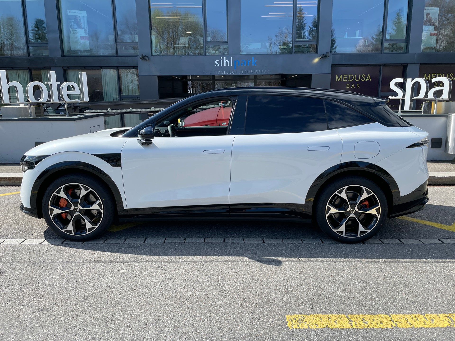 ZEEKR 7X 100kWh Privilege AWD mit Comfort und Cockpitpaket, AHK, Modell 2026-image-10